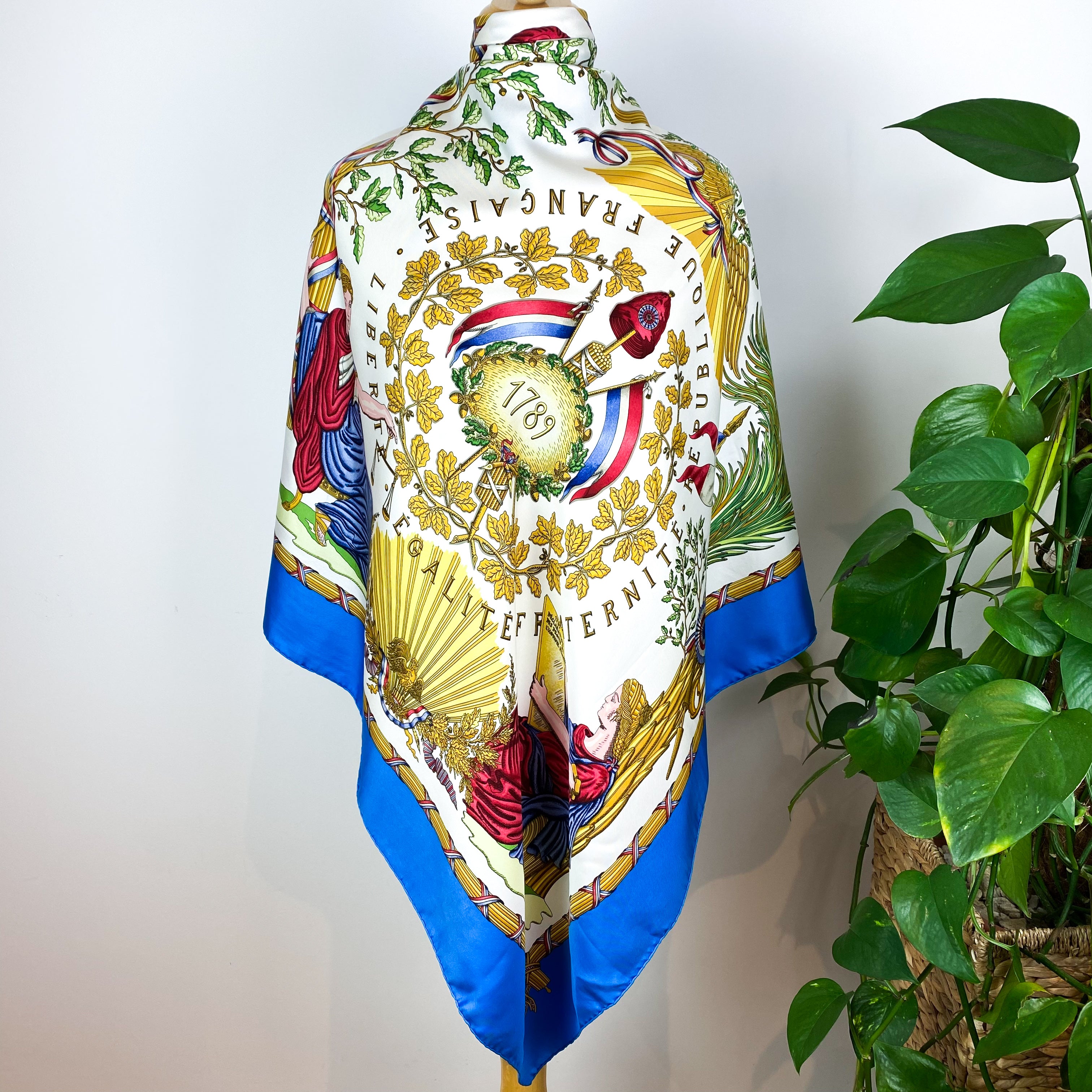 Boxed Hermes Liberte Egalite 1988 Designer Silk Scarf
