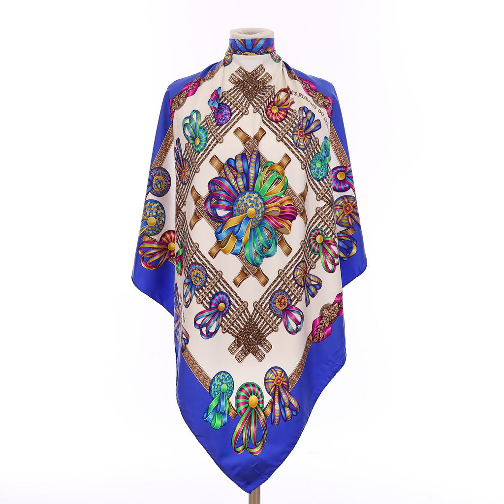 Quite Rare Hermès Les Rubans Du Cheval Silk Scarf