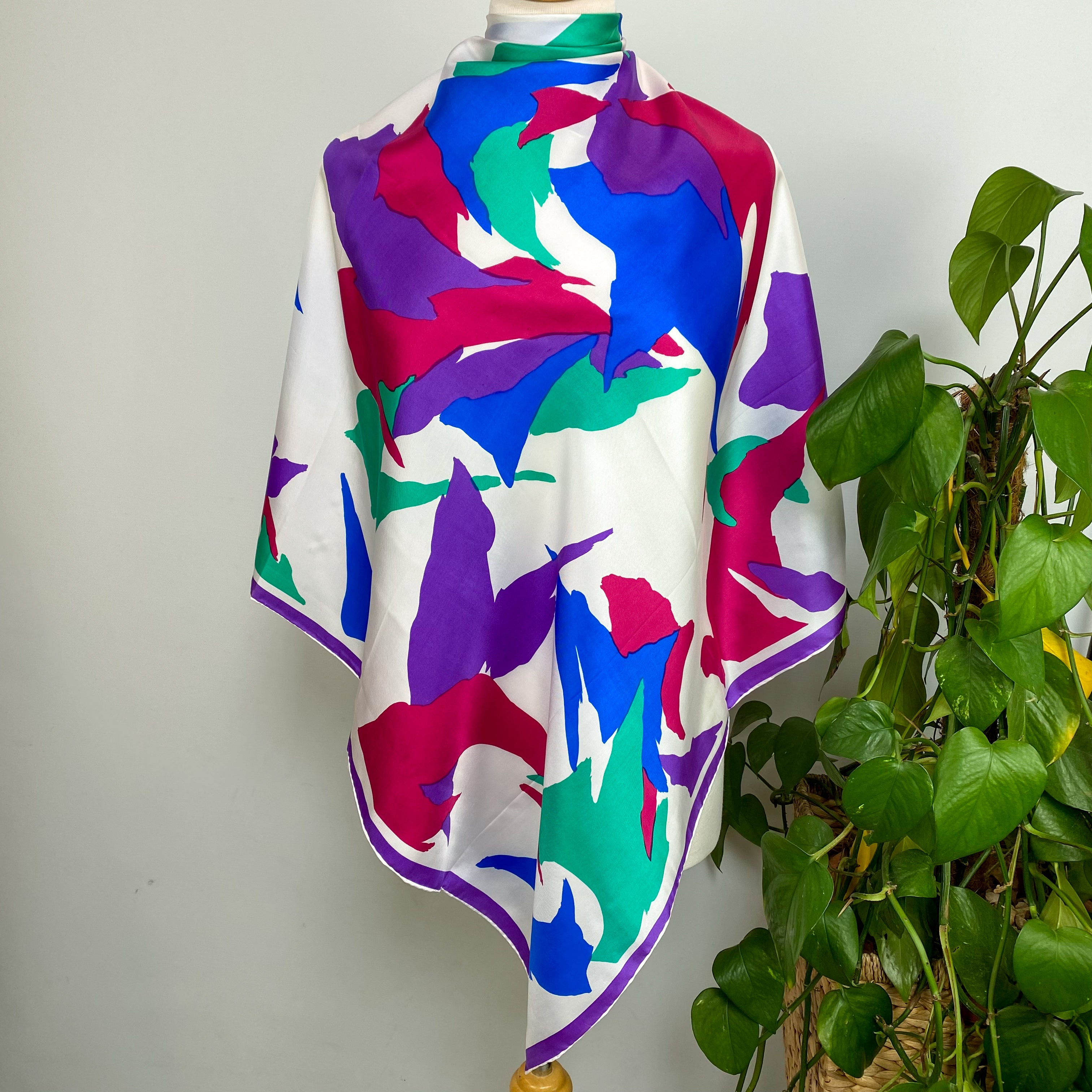 Immaculate Vivid Abstract Silk Scarf