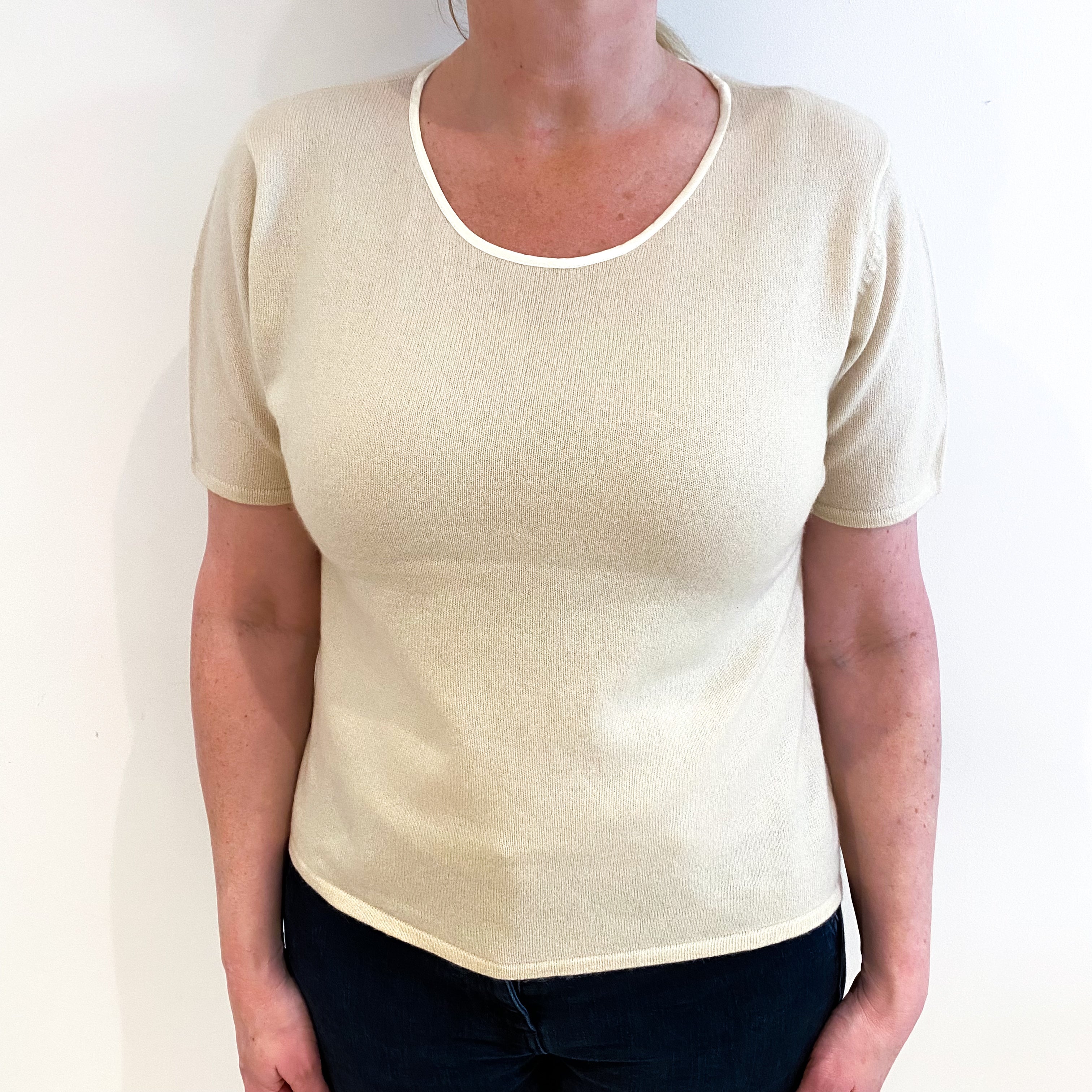 Soft Beige Cashmere Crew Neck Short Sleeved Jumper Large