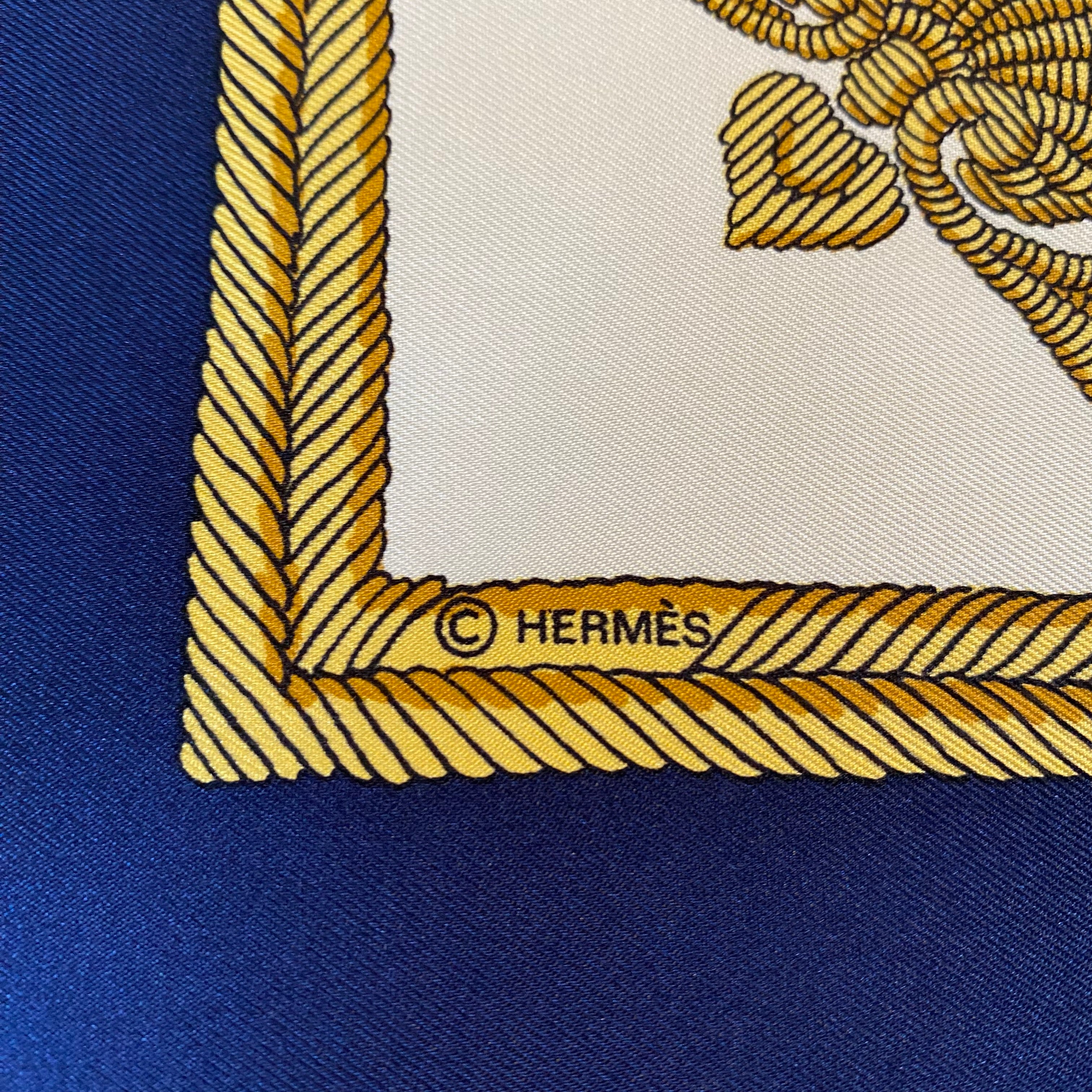 Pristine Hermès Les Armes de Paris Silk Scarf