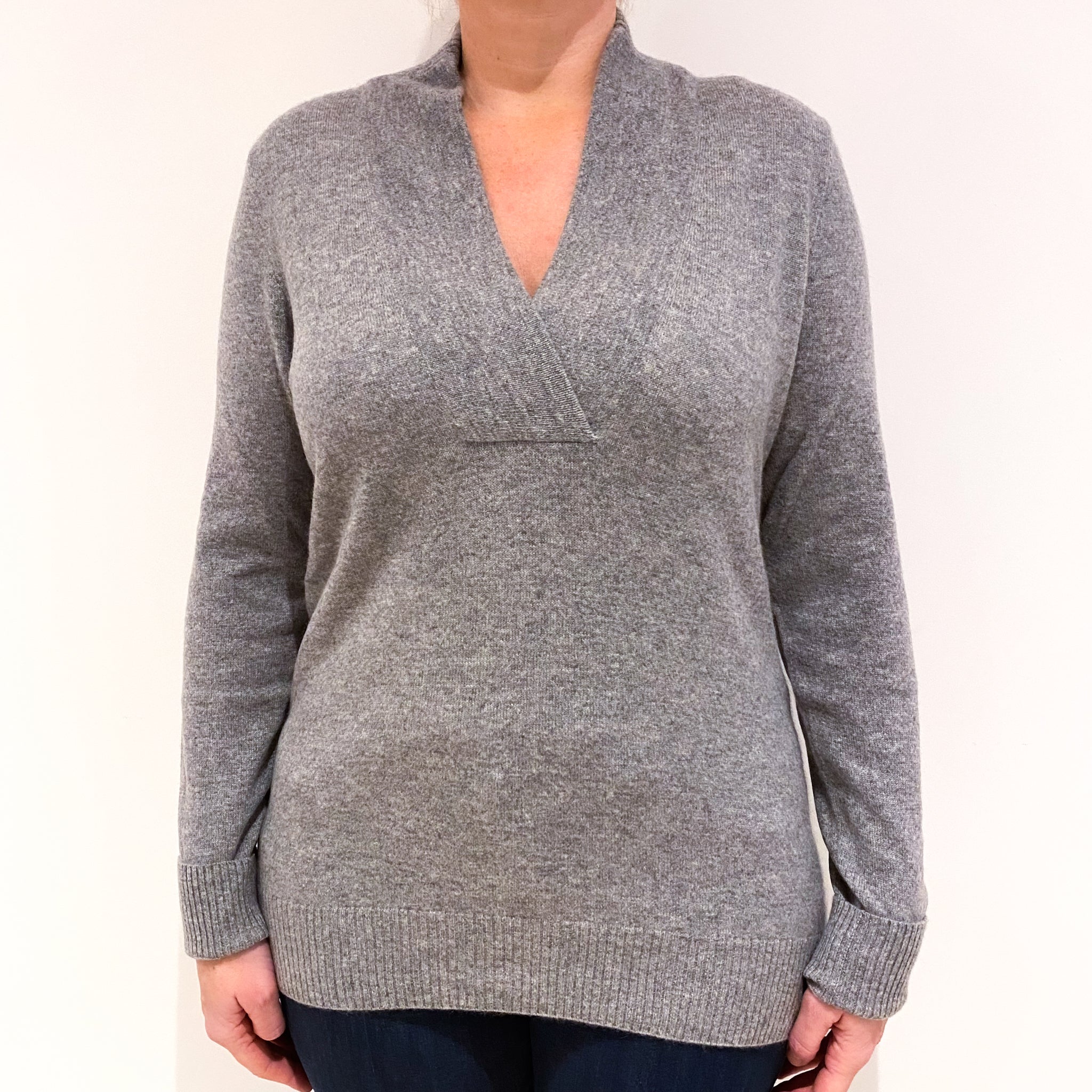 Ash Grey Cashmere Shawl Collared V-Neck Jumper Large