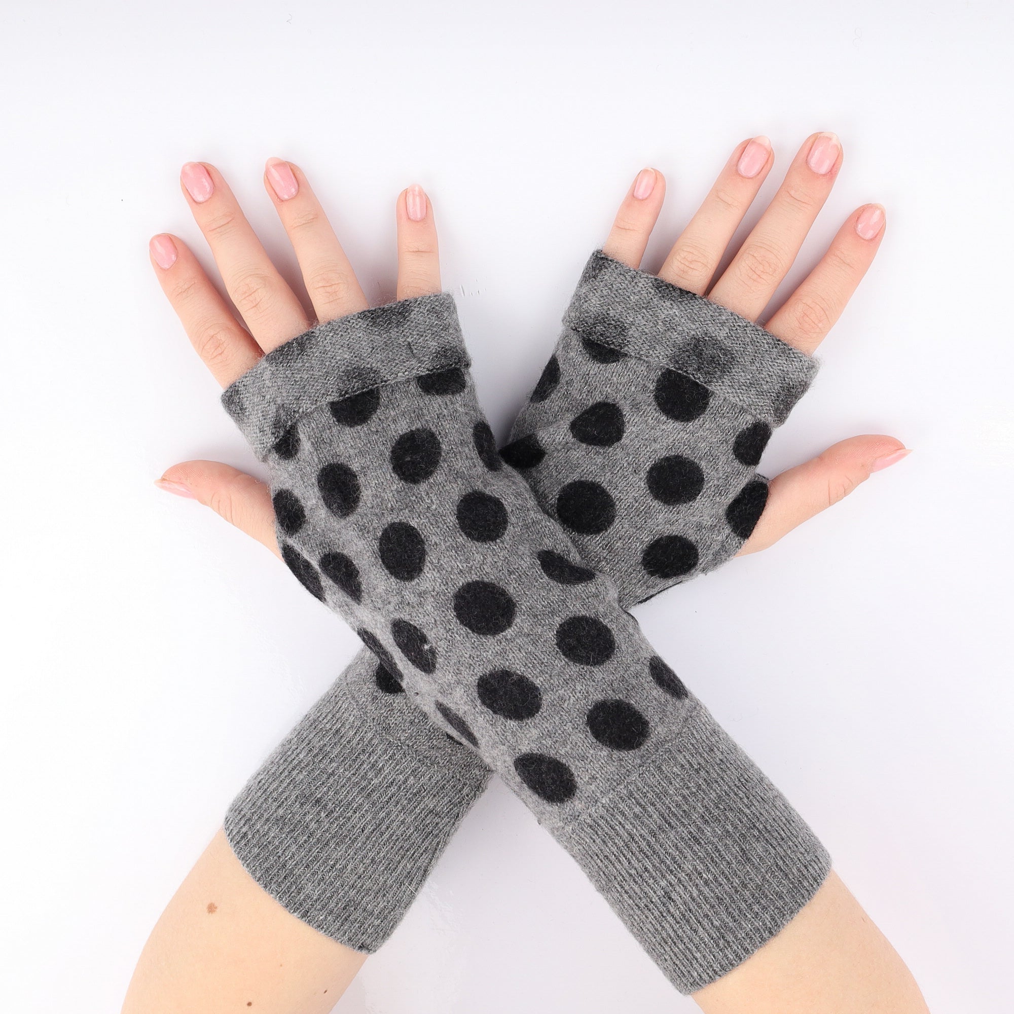Slate and Charcoal Spotty Fingerless Gloves