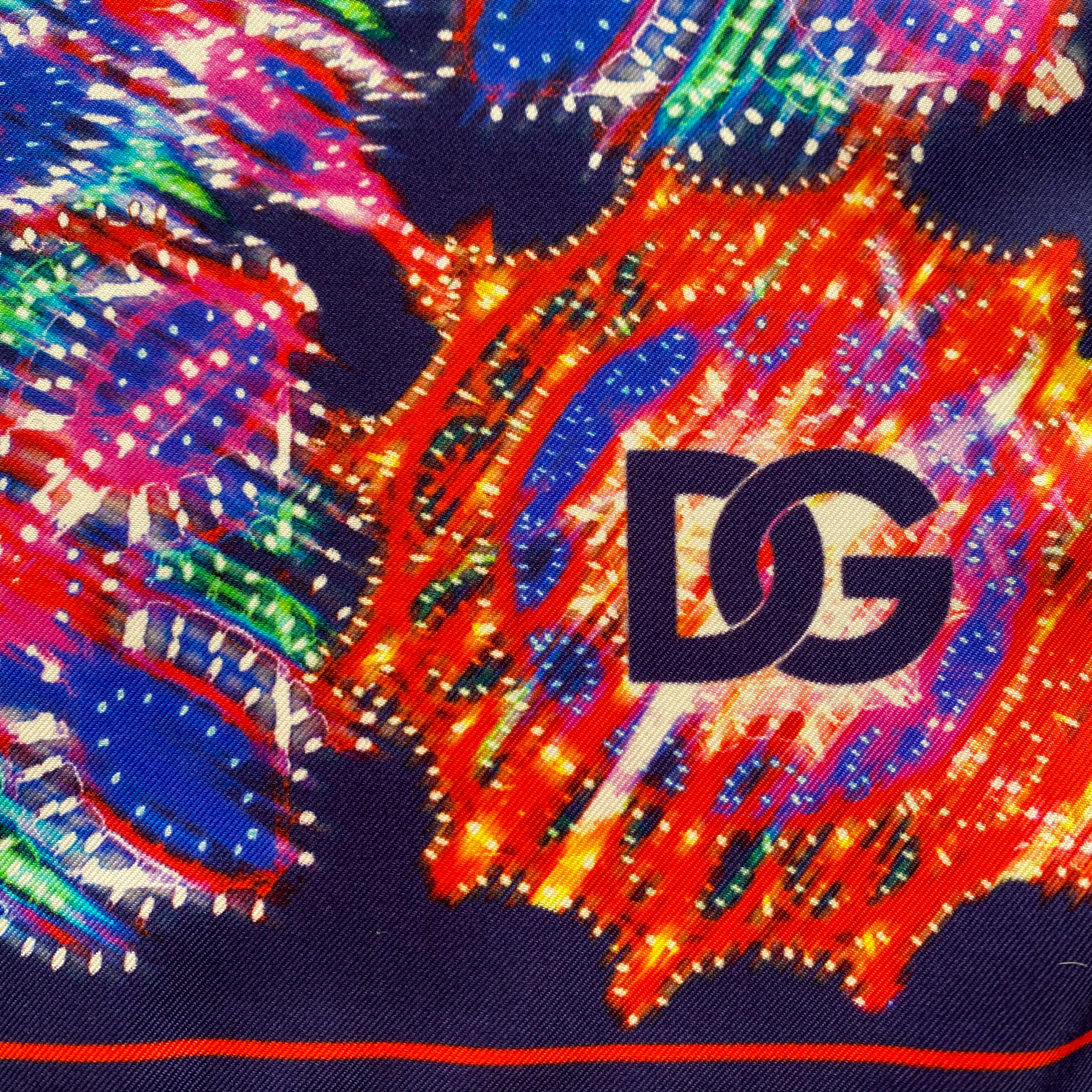 Excellent Dolce & Gabbana Small Silk Scarf