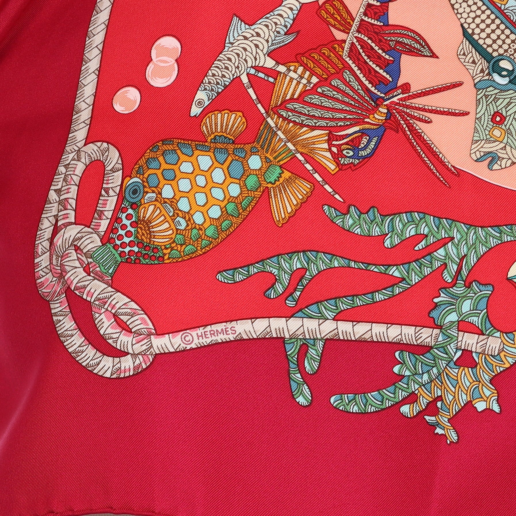 Pristine Hermès Grands Fonds Silk Scarf