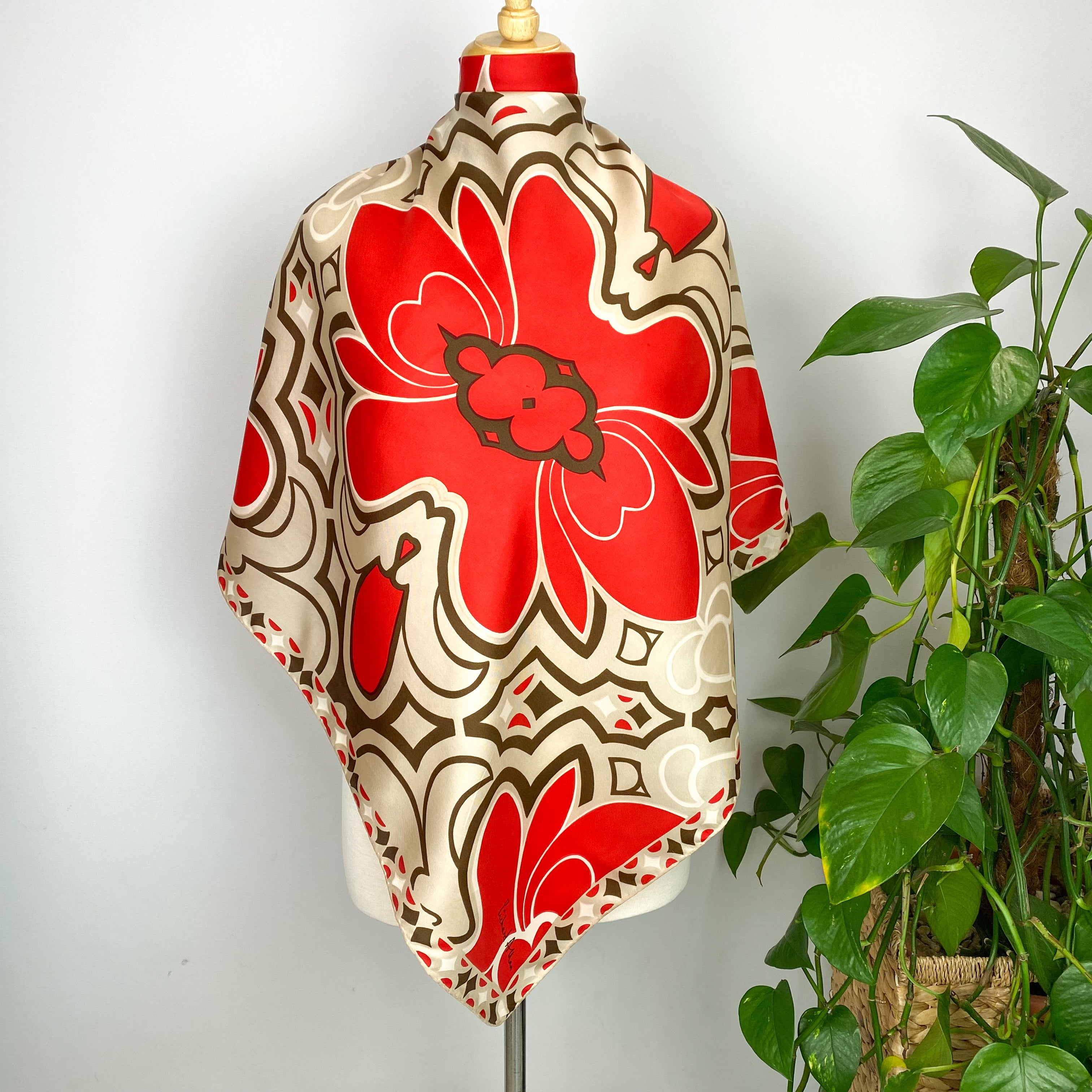 1970s Richard Allan Abstract Vintage Silk Scarf