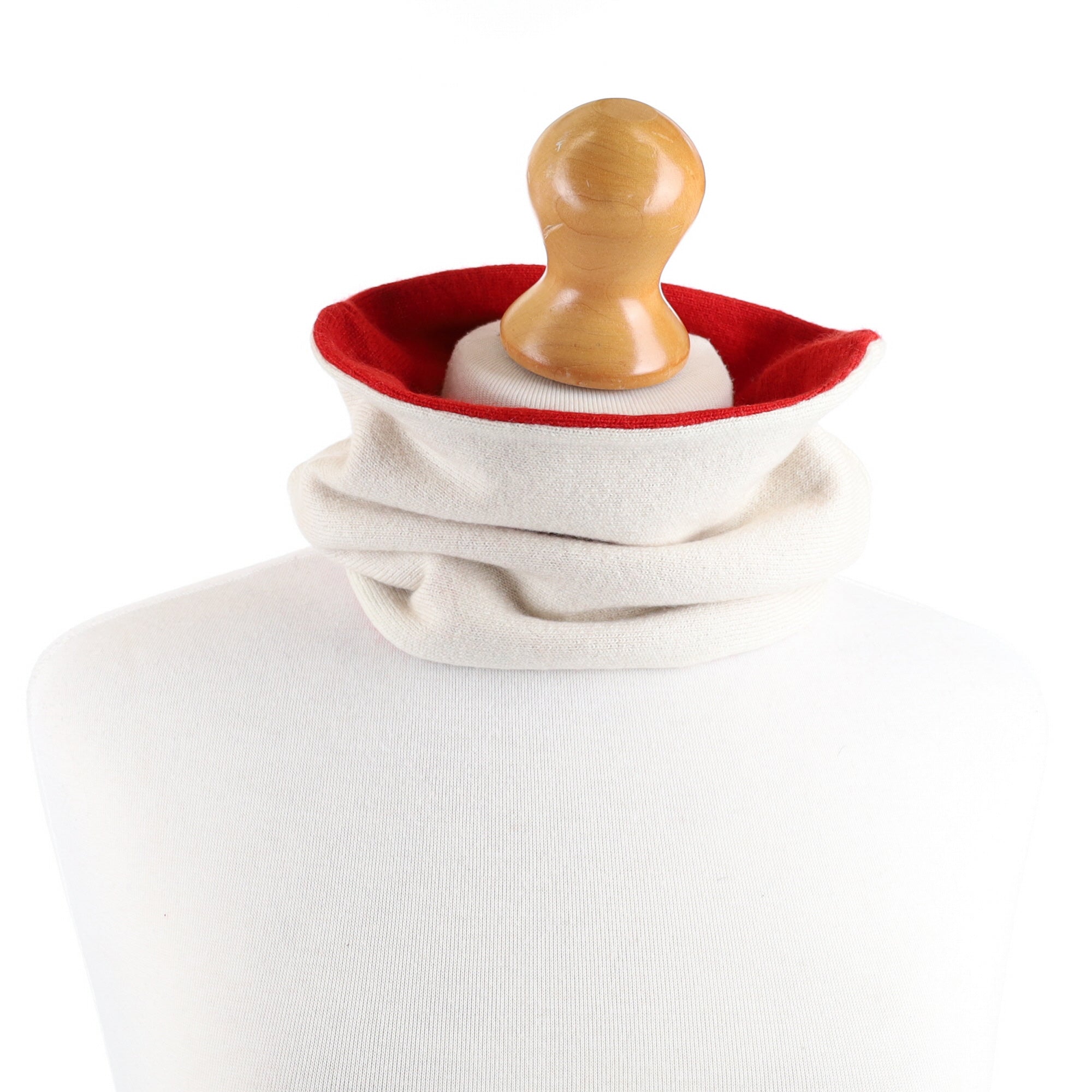 Postbox Red and Cream Neck Warmer