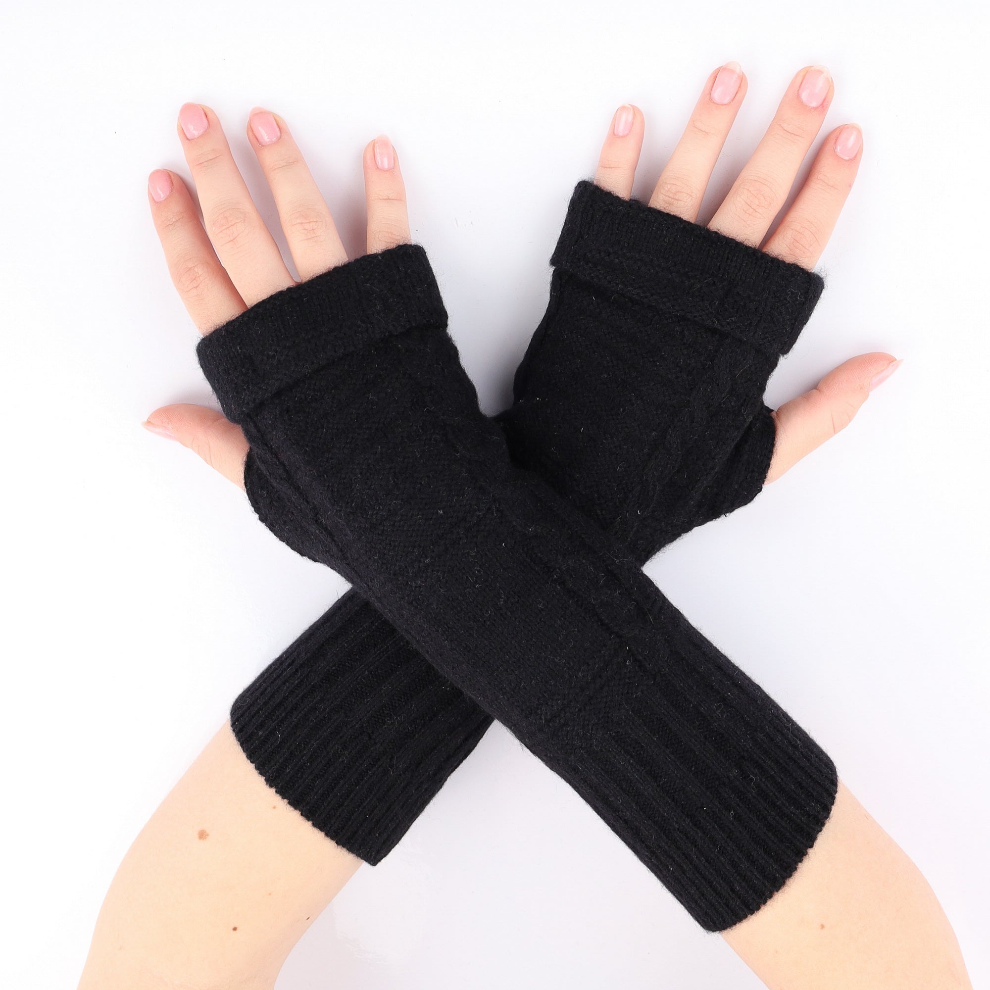 Black Chunky Textured Fingerless Gloves