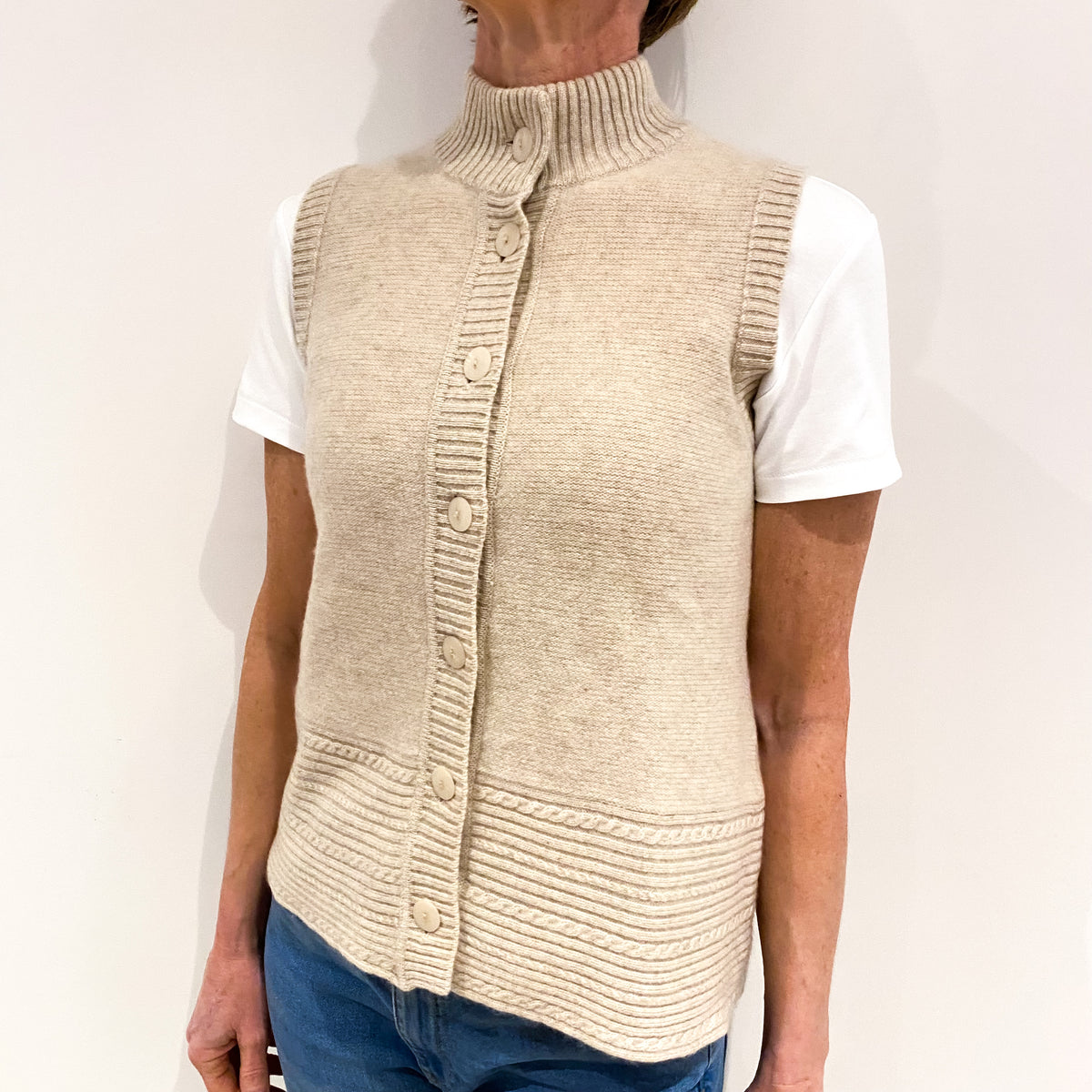 Oatmeal Beige Cashmere Turtle Neck Sleeveless Ribbed Knit Gilet Small