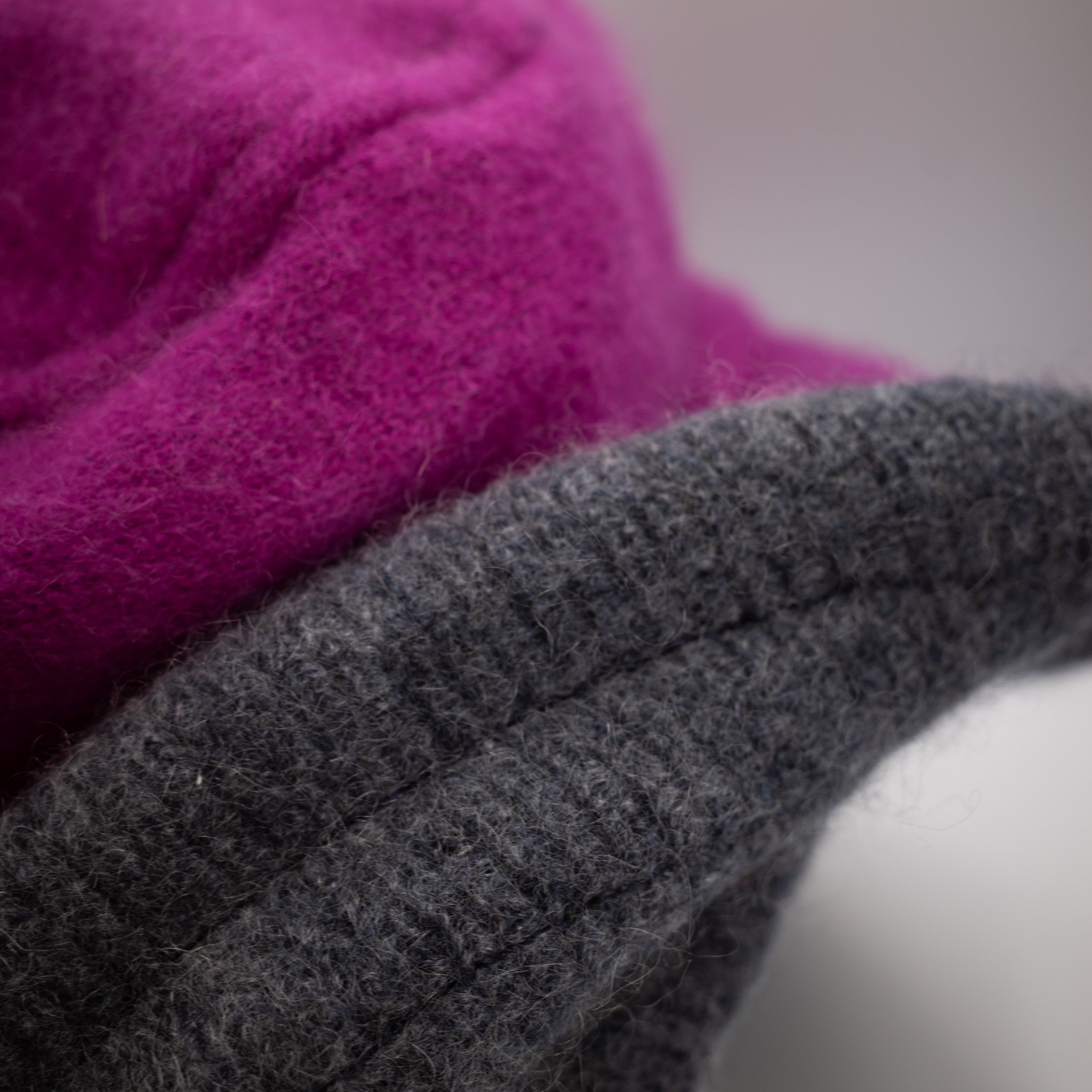 Fuchsia Purple Reversible Cashmere Bucket Hat Medium