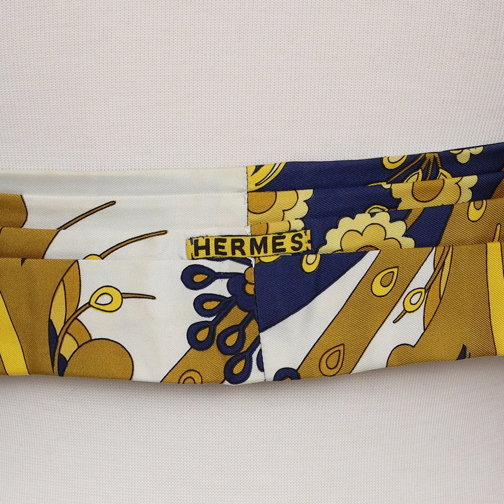 Hermès Skyros Ascot Silk Scarf