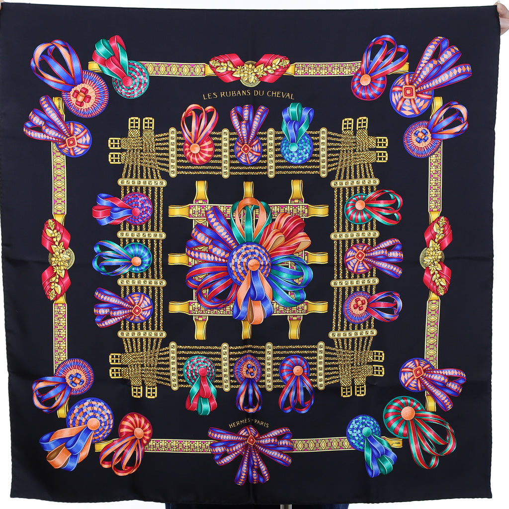 Pristine Boxed Hermès Les Rubans Du Cheval Silk Scarf