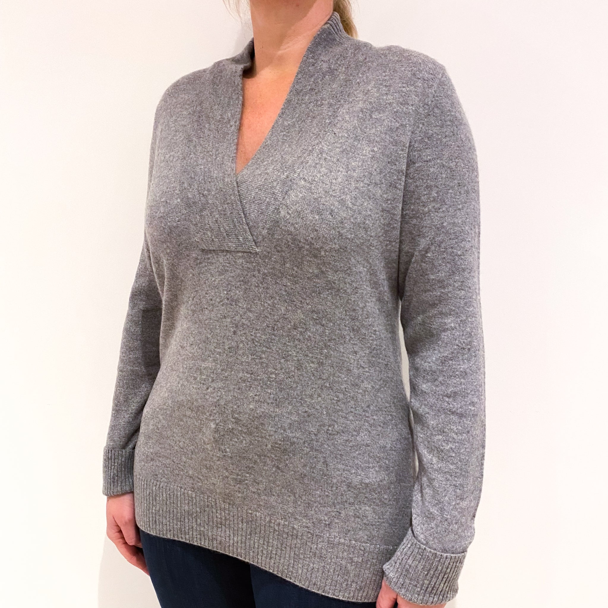 Ash Grey Cashmere Shawl Collared V-Neck Jumper Large