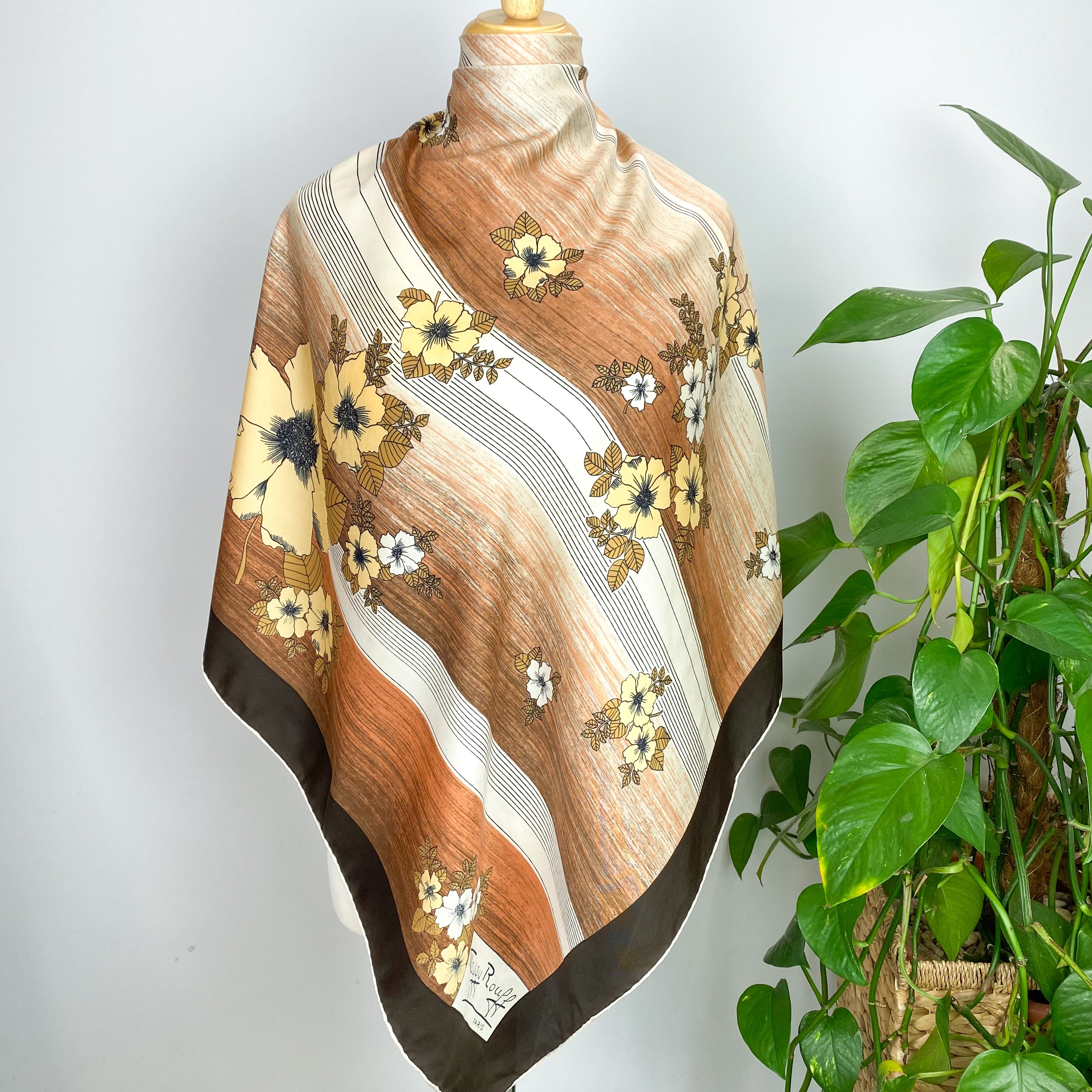 1970s Maggy Rouff Paris Vintage Silk Scarf