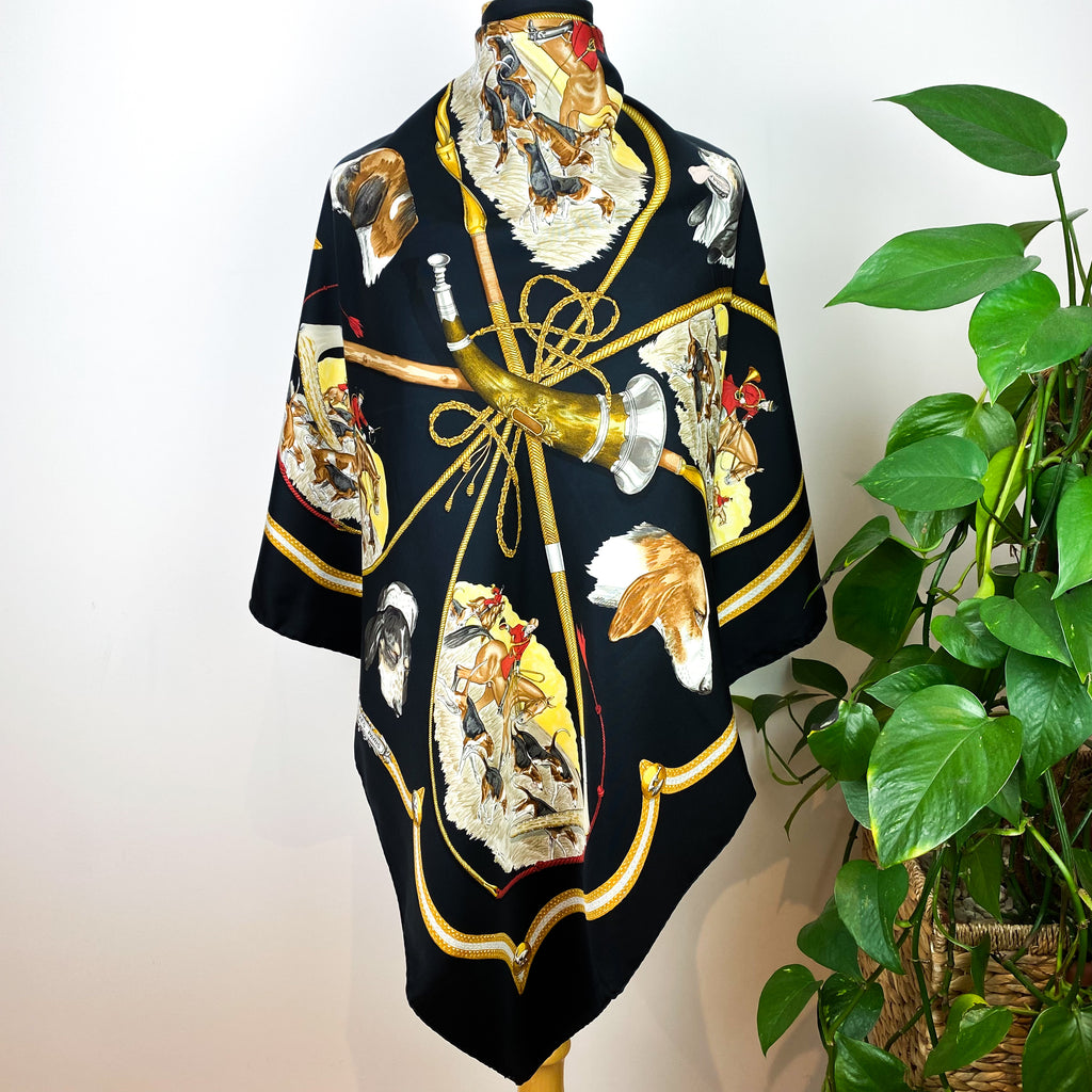 Immaculate Boxed Hermes Le Laisser Courre Vintage Silk Scarf Rare