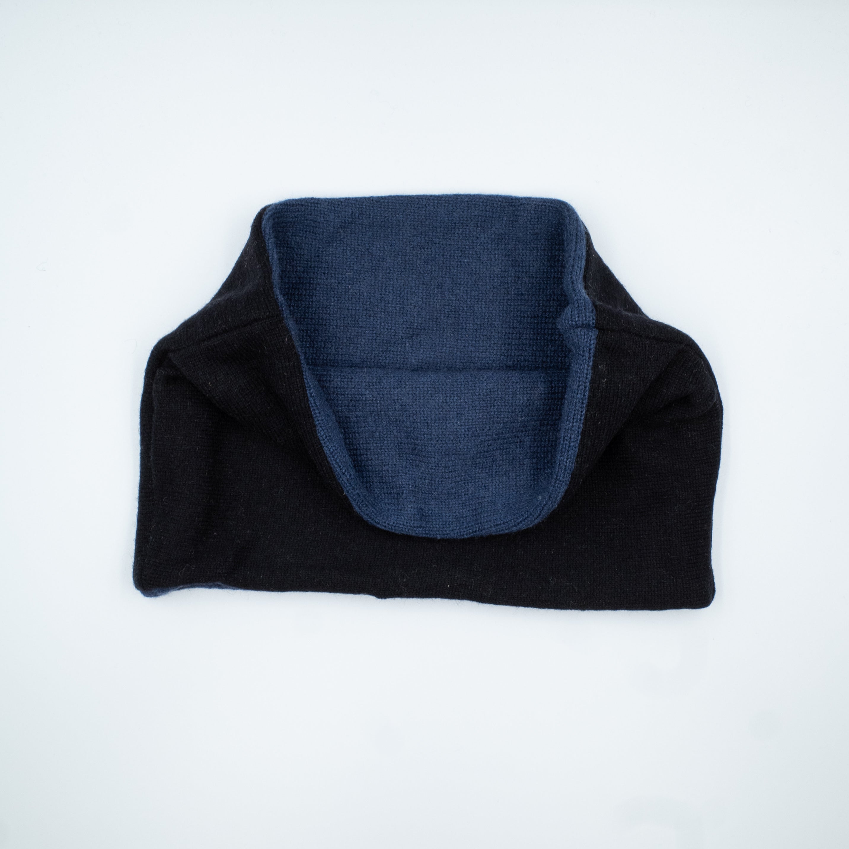 Men’s Naval Blue and Black Cashmere Neck Warmer