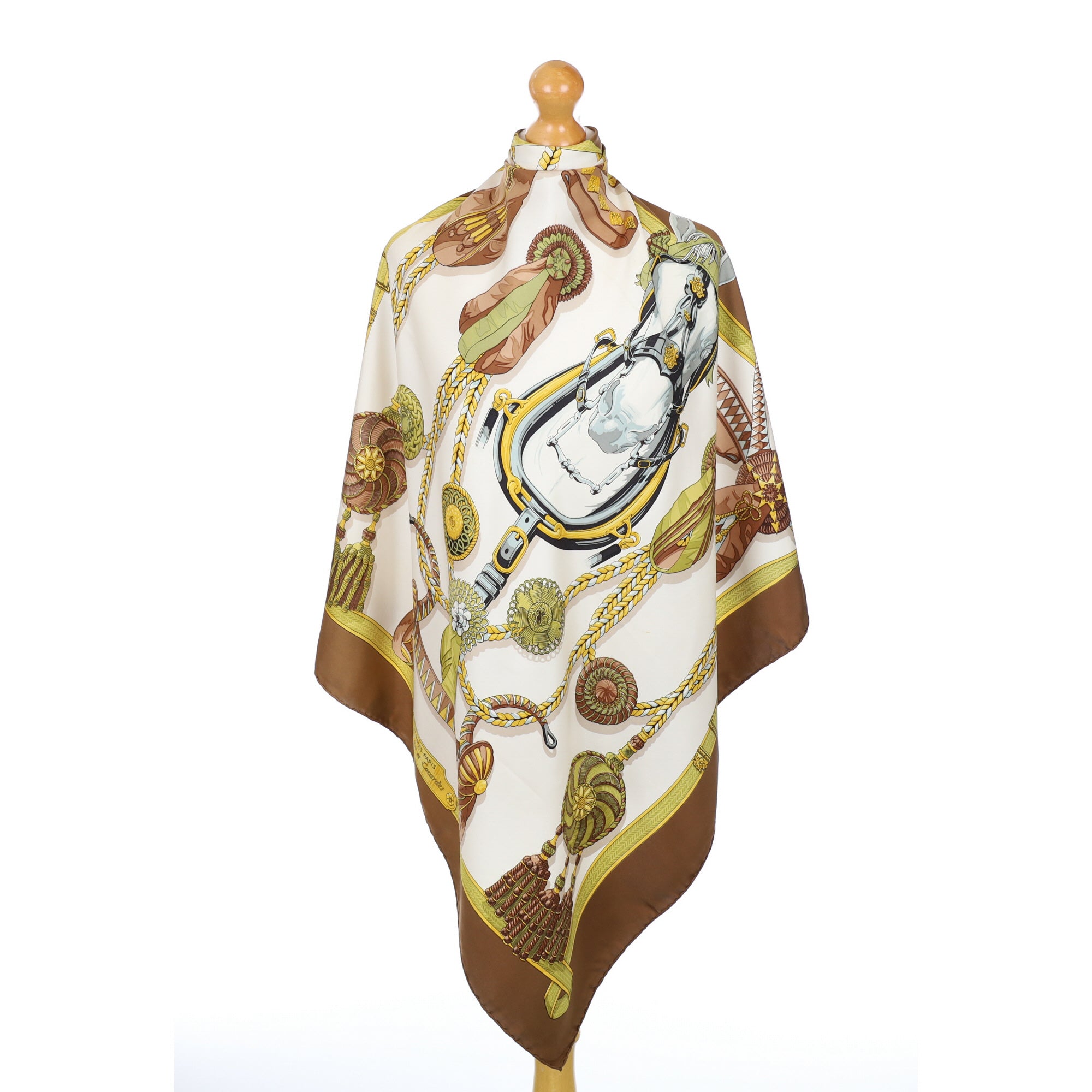 Hermès Frontaux Et Cocaedes Silk Scarf