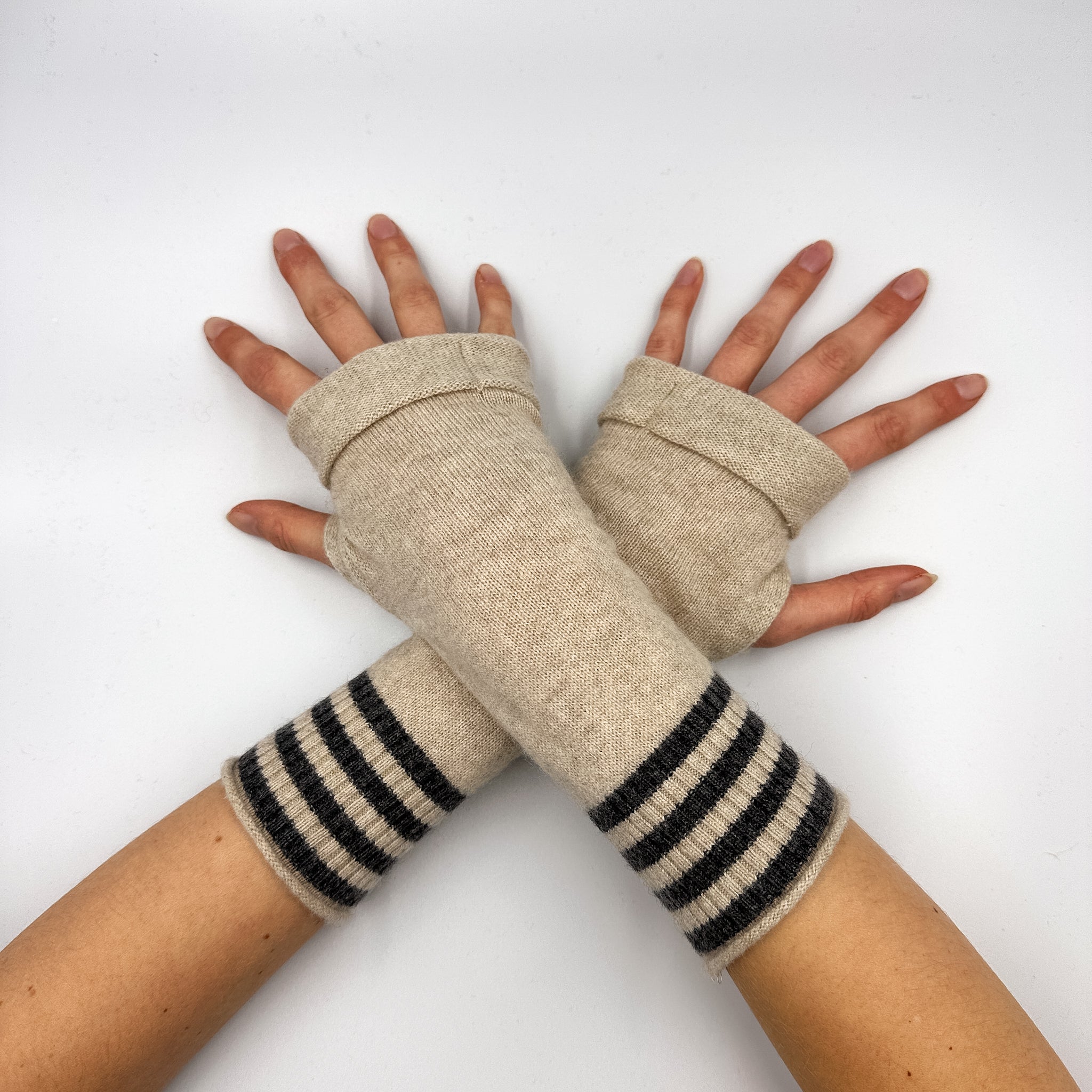 Pale Biscuit Stripe Fingerless Gloves