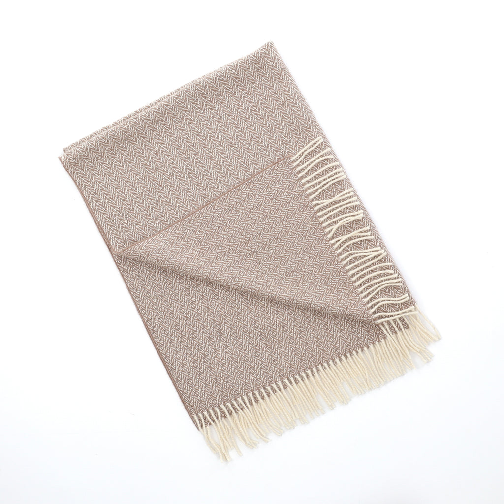 Brand New English Mink Patterned Luxury Woven Cashmere Cot Baby Blanket