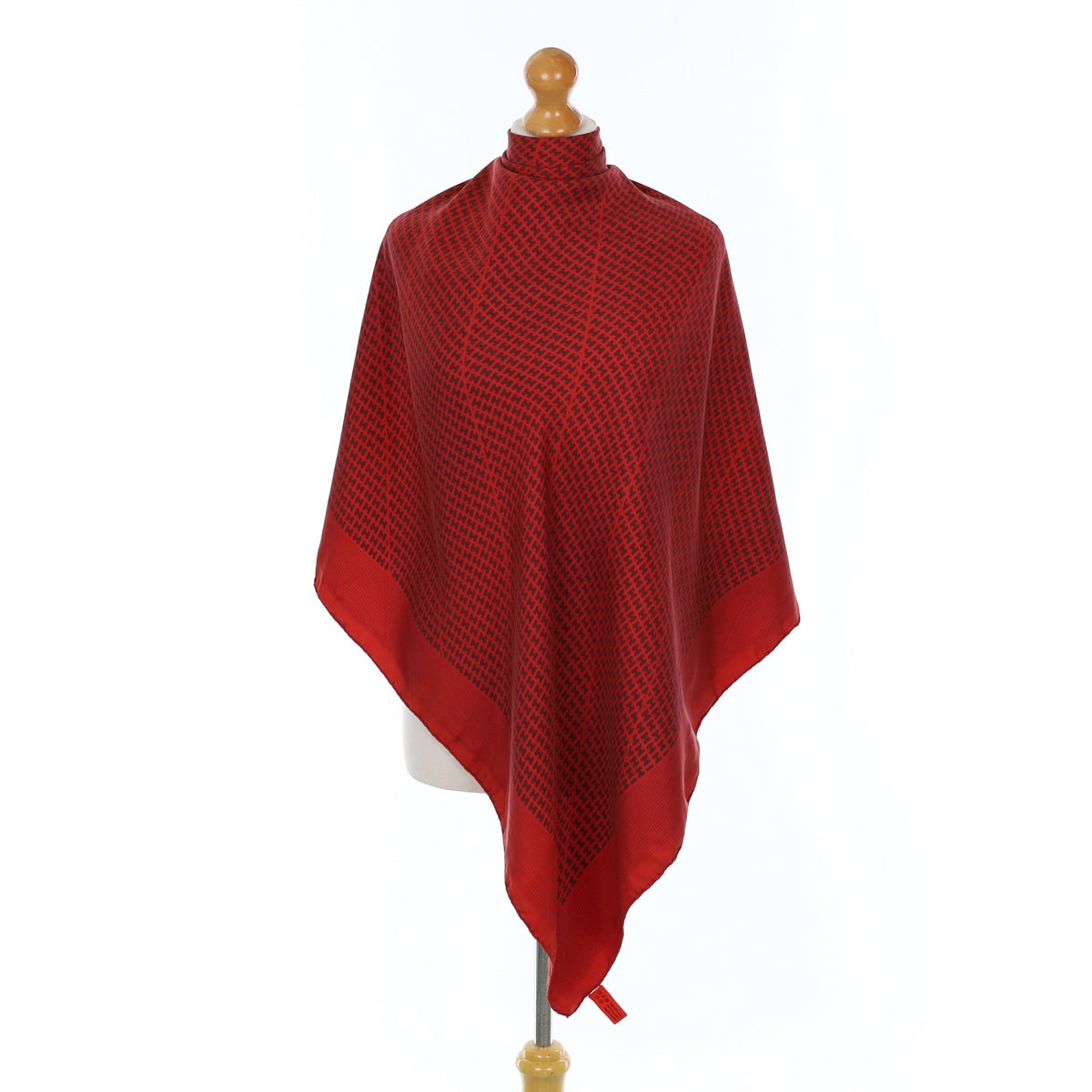 Hermès Dip Dye Surteint Silk Scarf
