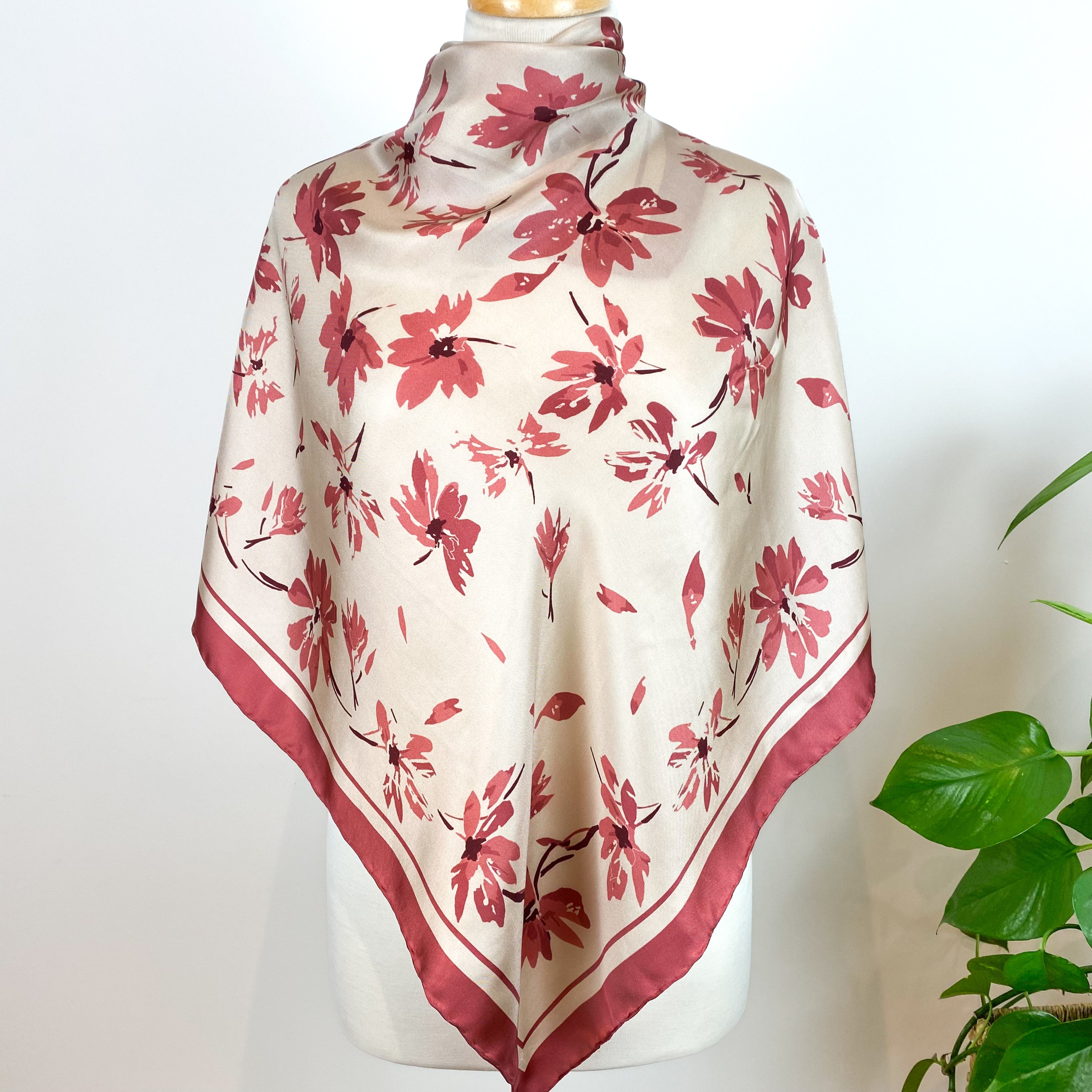 Pretty Floral Beckford Silk Scarf