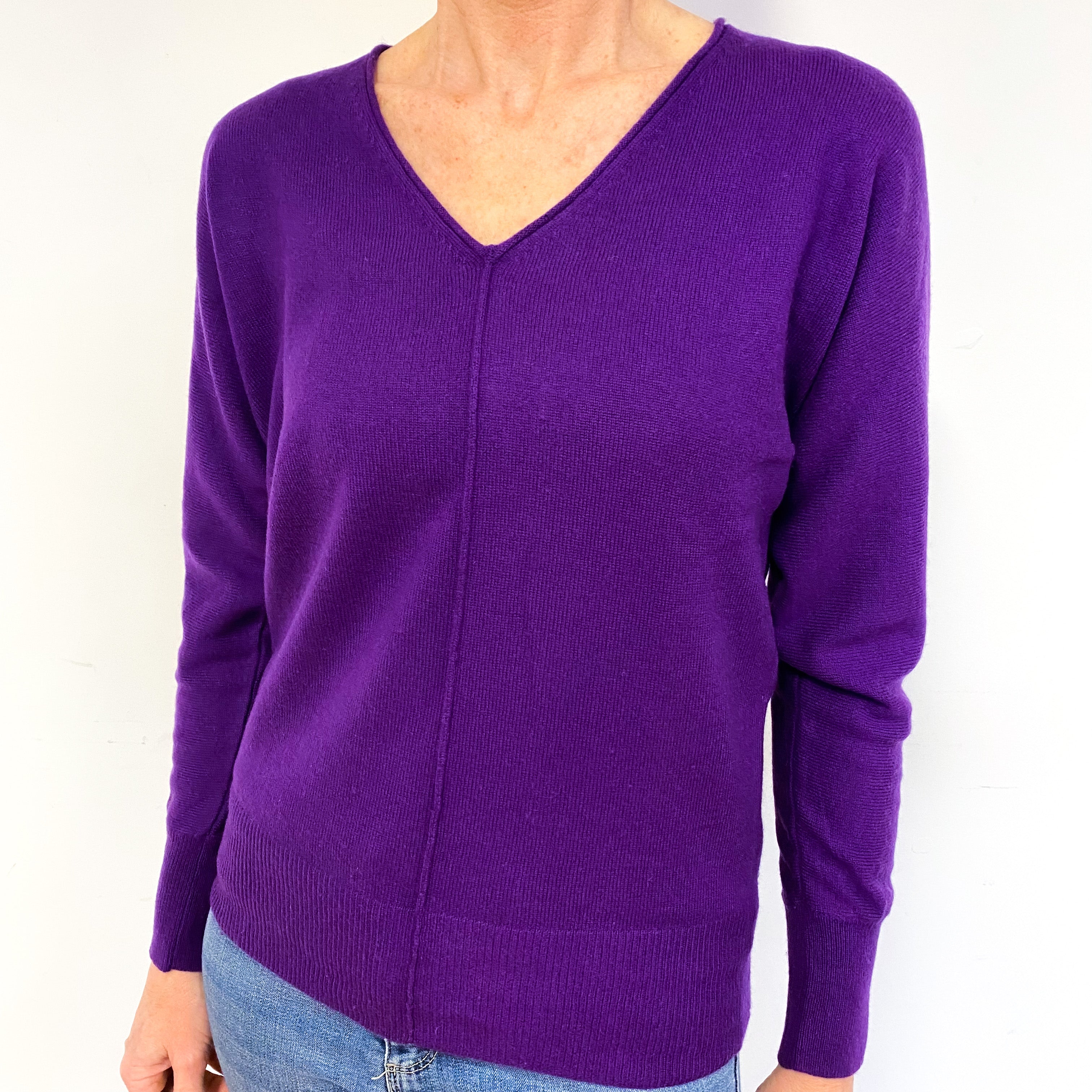 Pansy Purple Cashmere V-Neck Jumper Medium