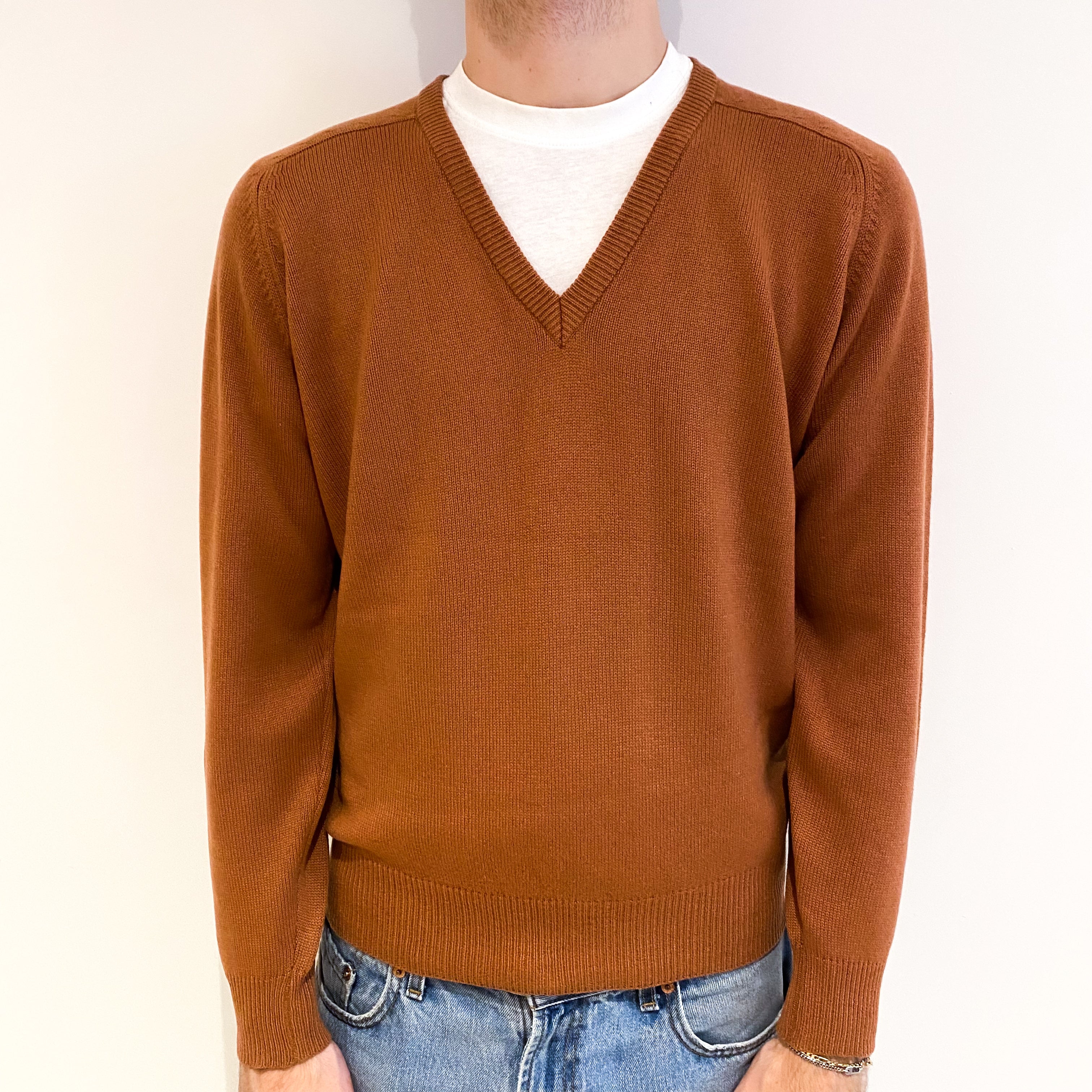 Men's Vintage Golf Terracotta Brown Cashmere V Neck Jumper Medium