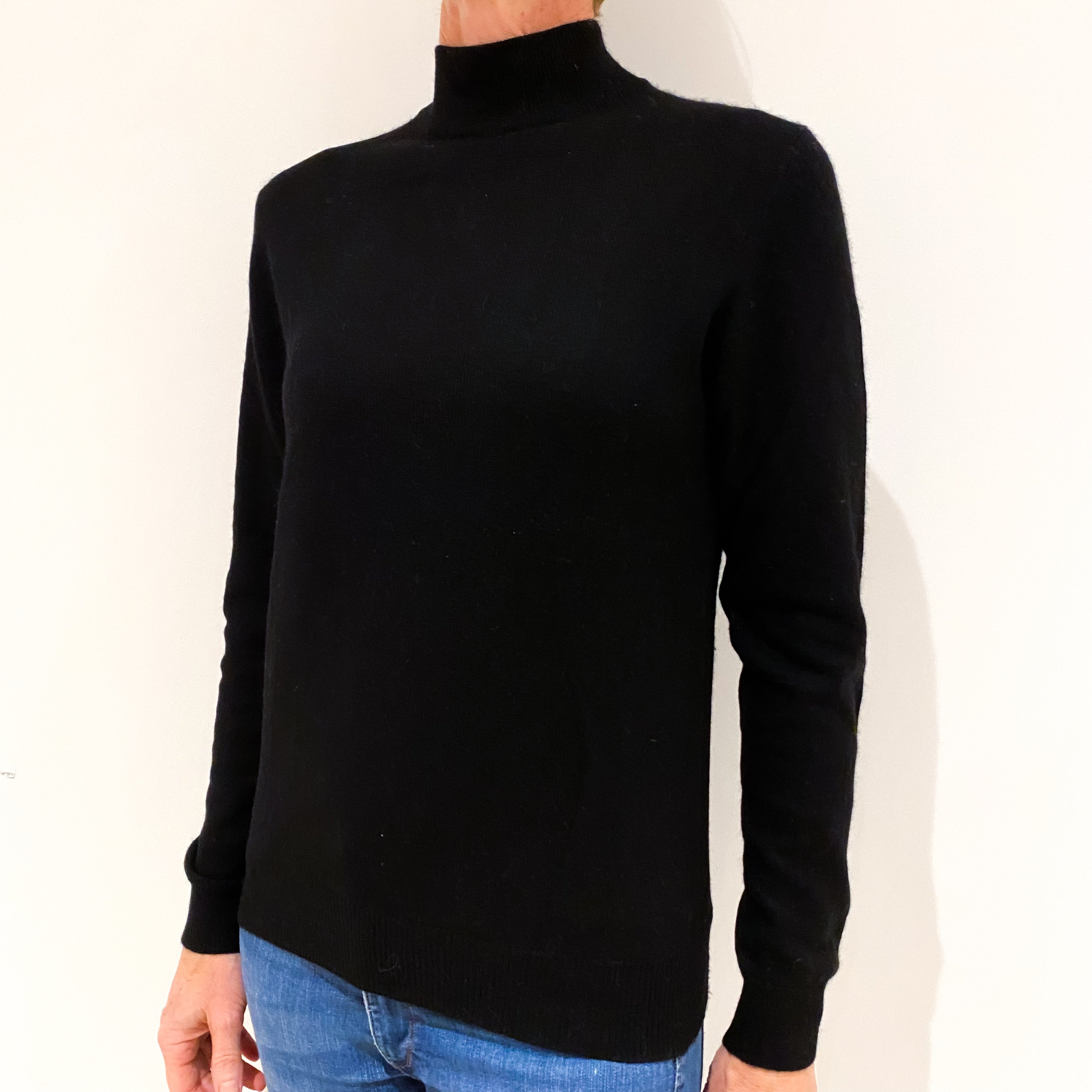 Black Cashmere Turtle Neck Jumper Small