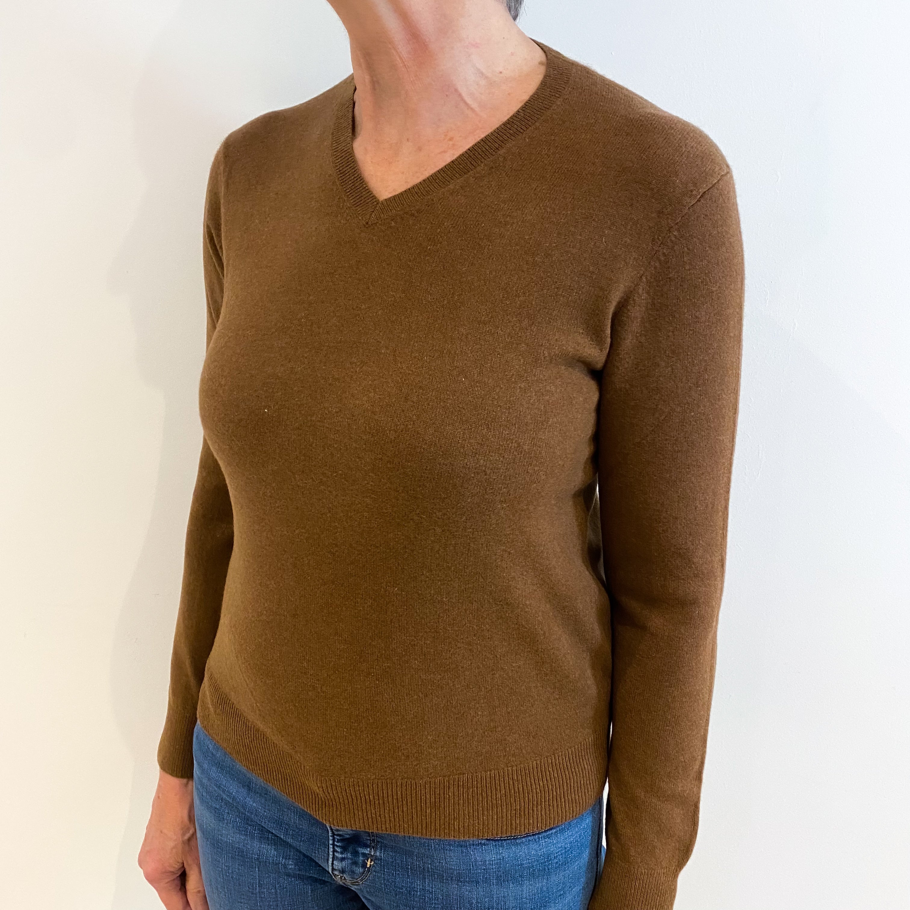 Cinnamon Brown Cashmere V Neck Jumper Medium