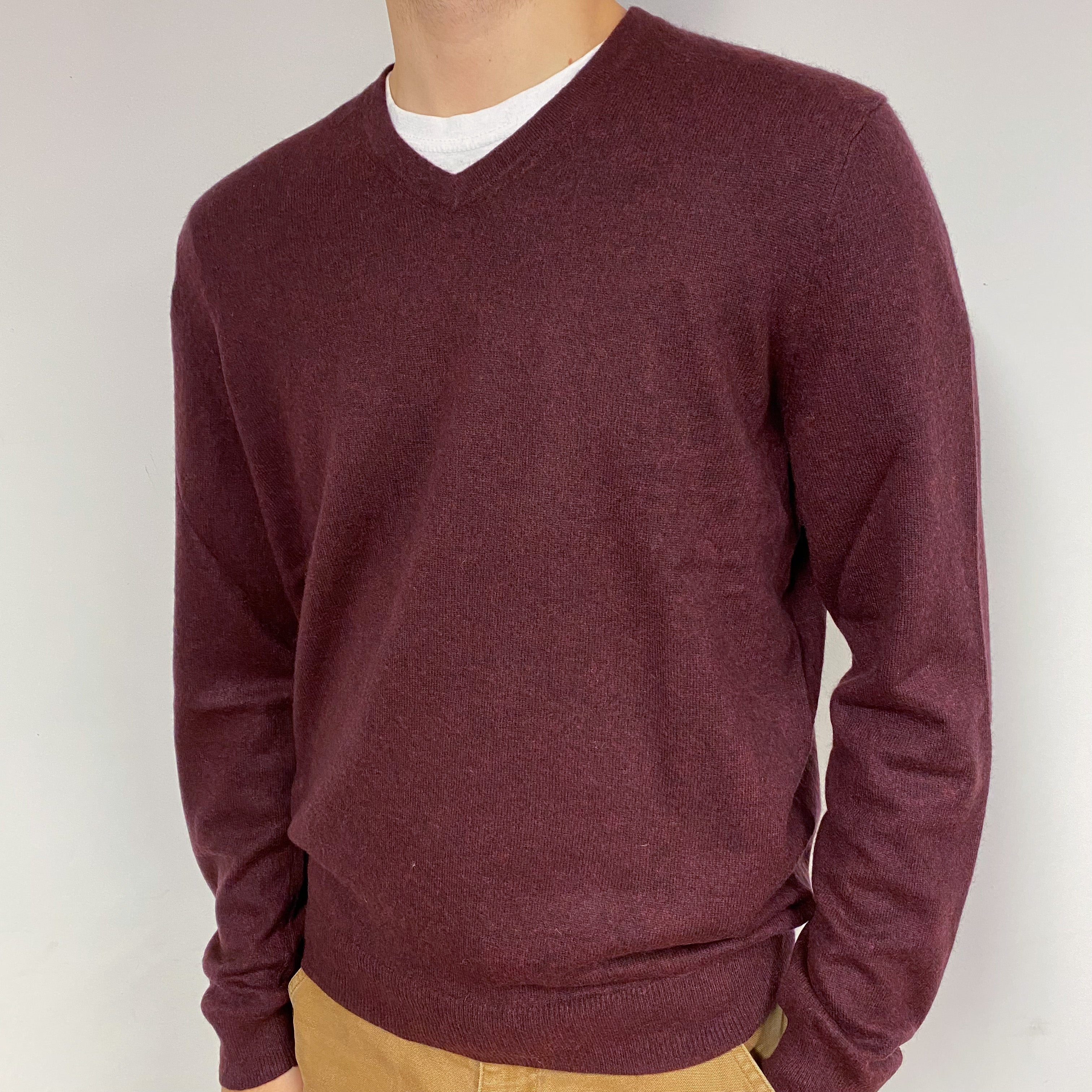 Maroon Red Men's Cashmere V-Neck Jumper Large