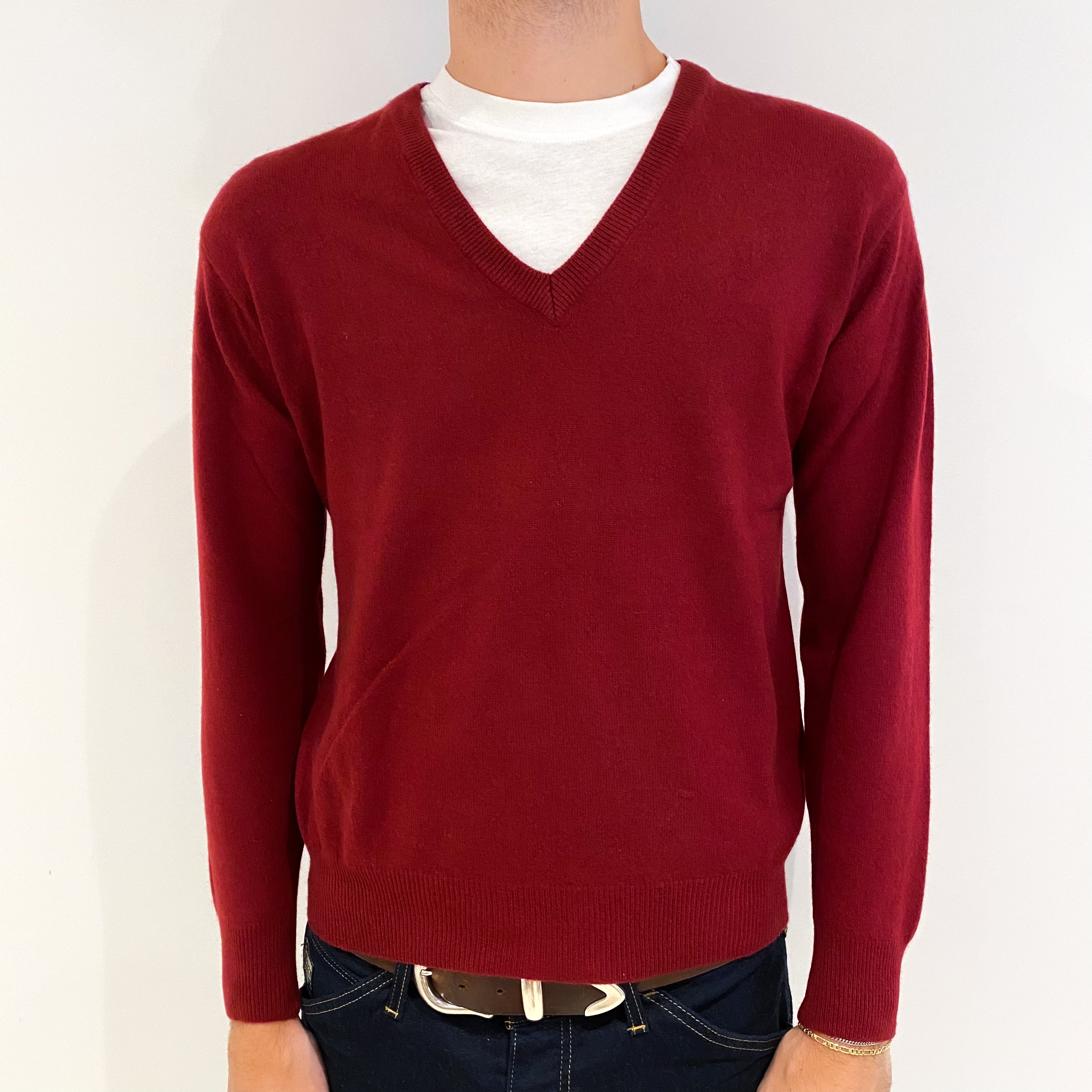 Men's Vintage Burgundy Red Cashmere V-Neck Jumper Medium