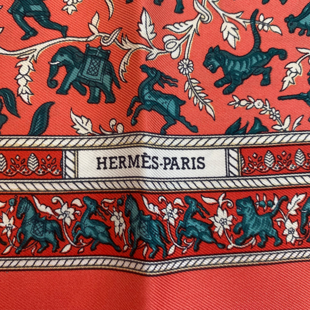 Hermès 45 Chasse En Inde Silk Scarf