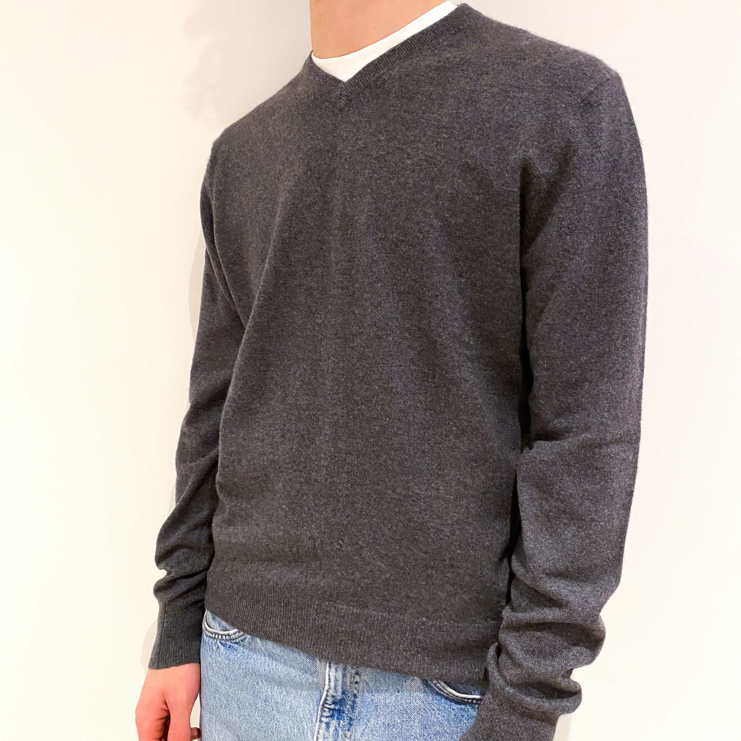 Men's Slate Grey Cashmere V-Neck Jumper Large