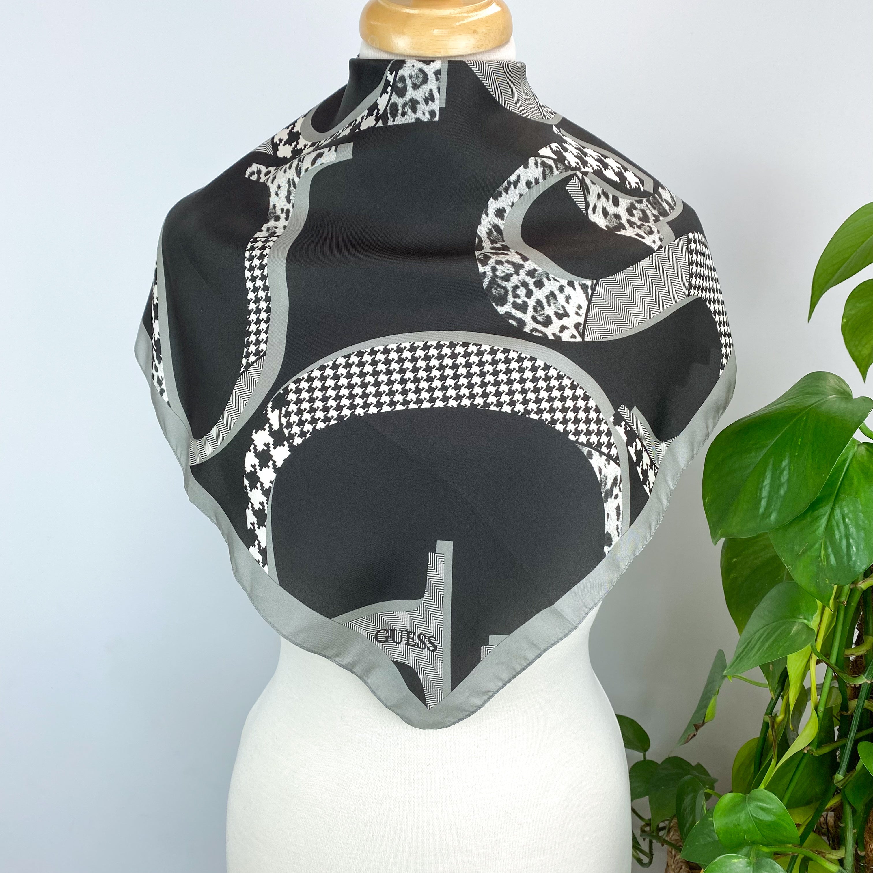 Guess Monochrome Silk Scarf