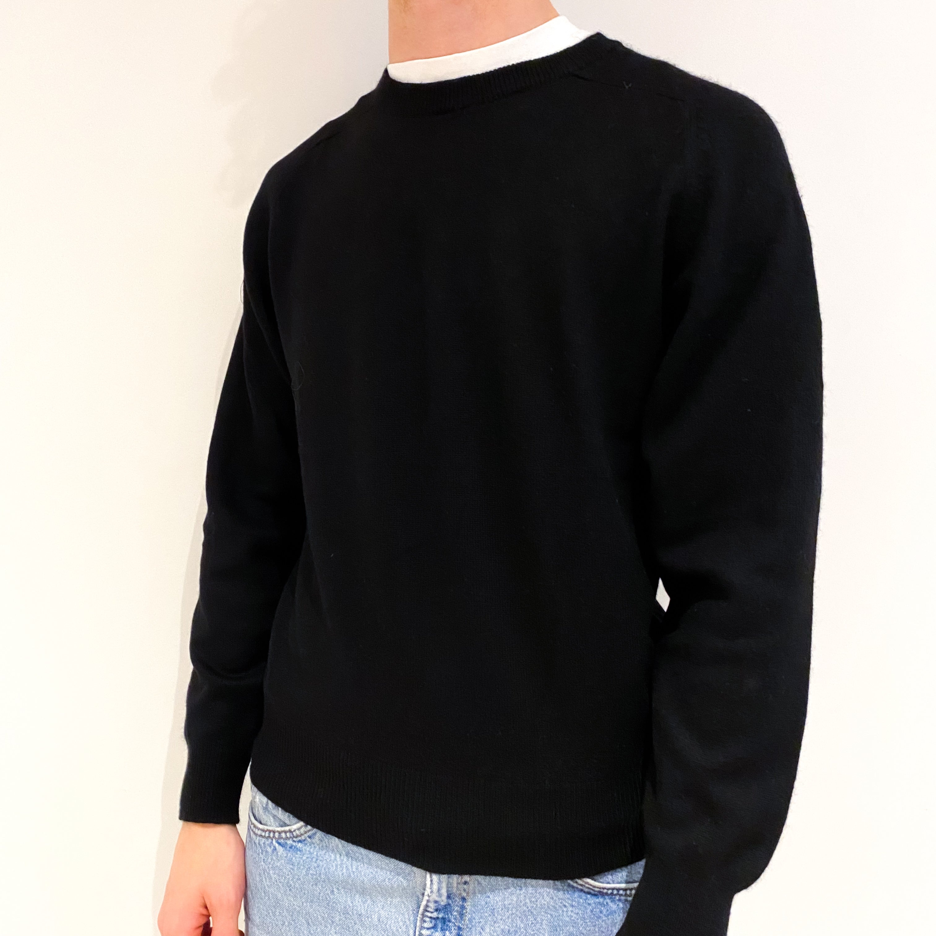 Men's Black Cashmere Crew Neck Jumper Medium