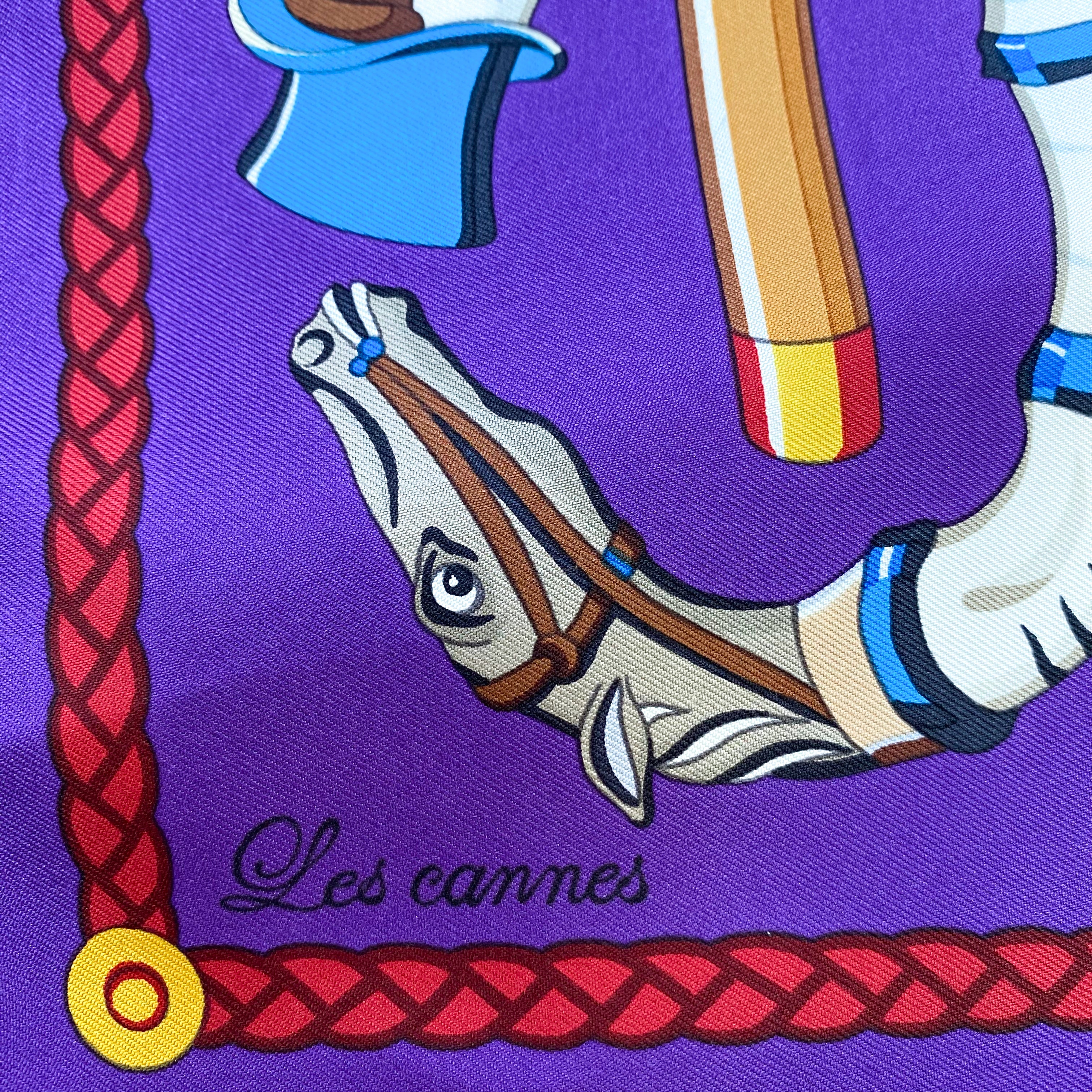 Boxed Immaculate Hermés Cannes et Pommeaux Vintage Silk Scarf