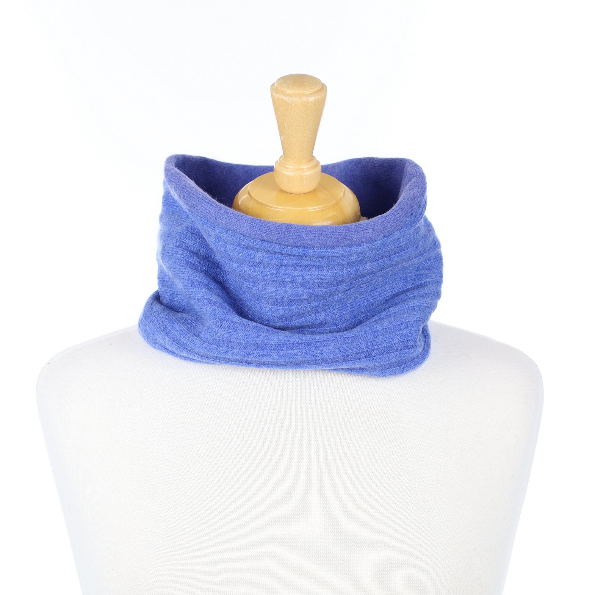 Men’s Tanzanite Blue Rib Neck Warmer