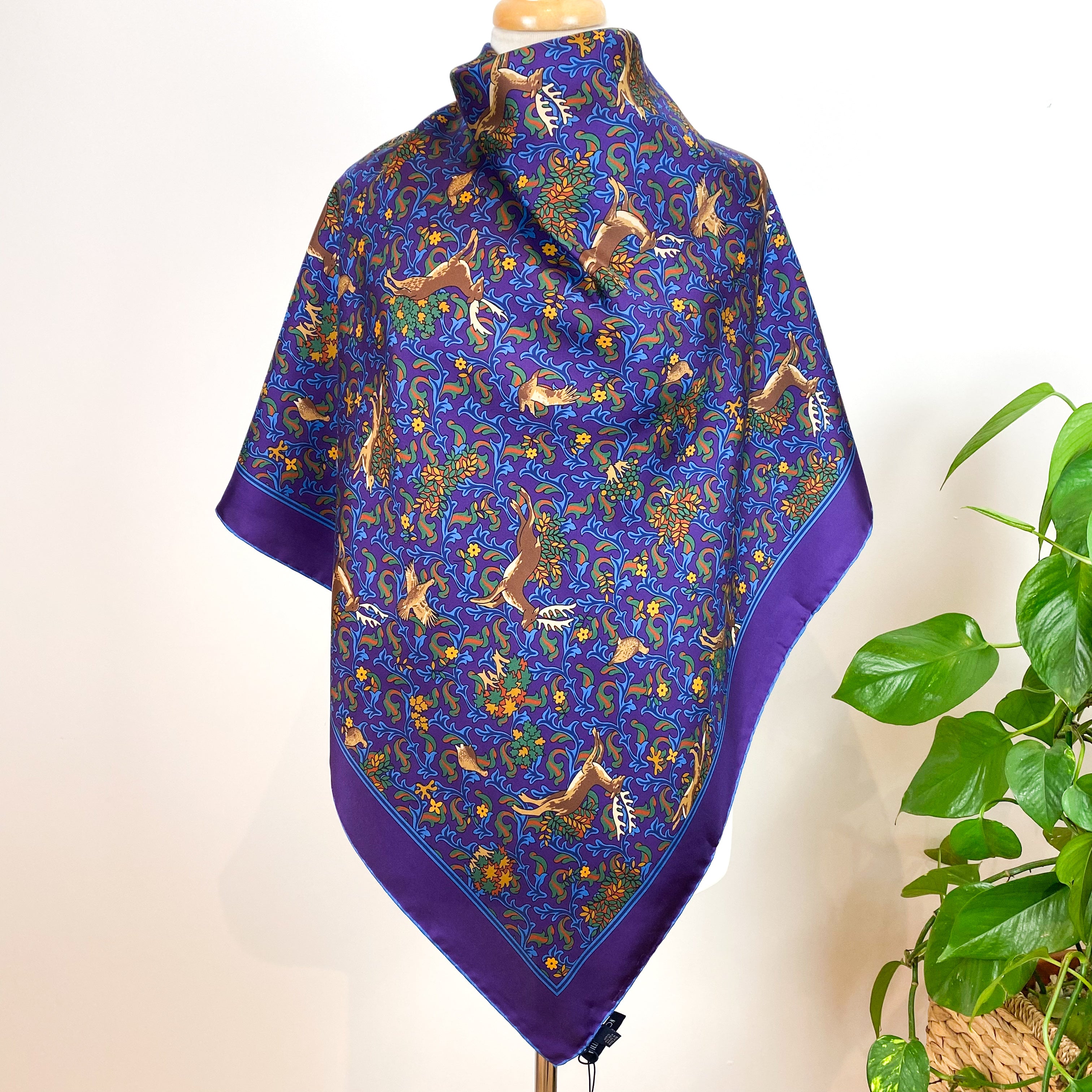 Brand New William & Son Stag Design Silk Scarf