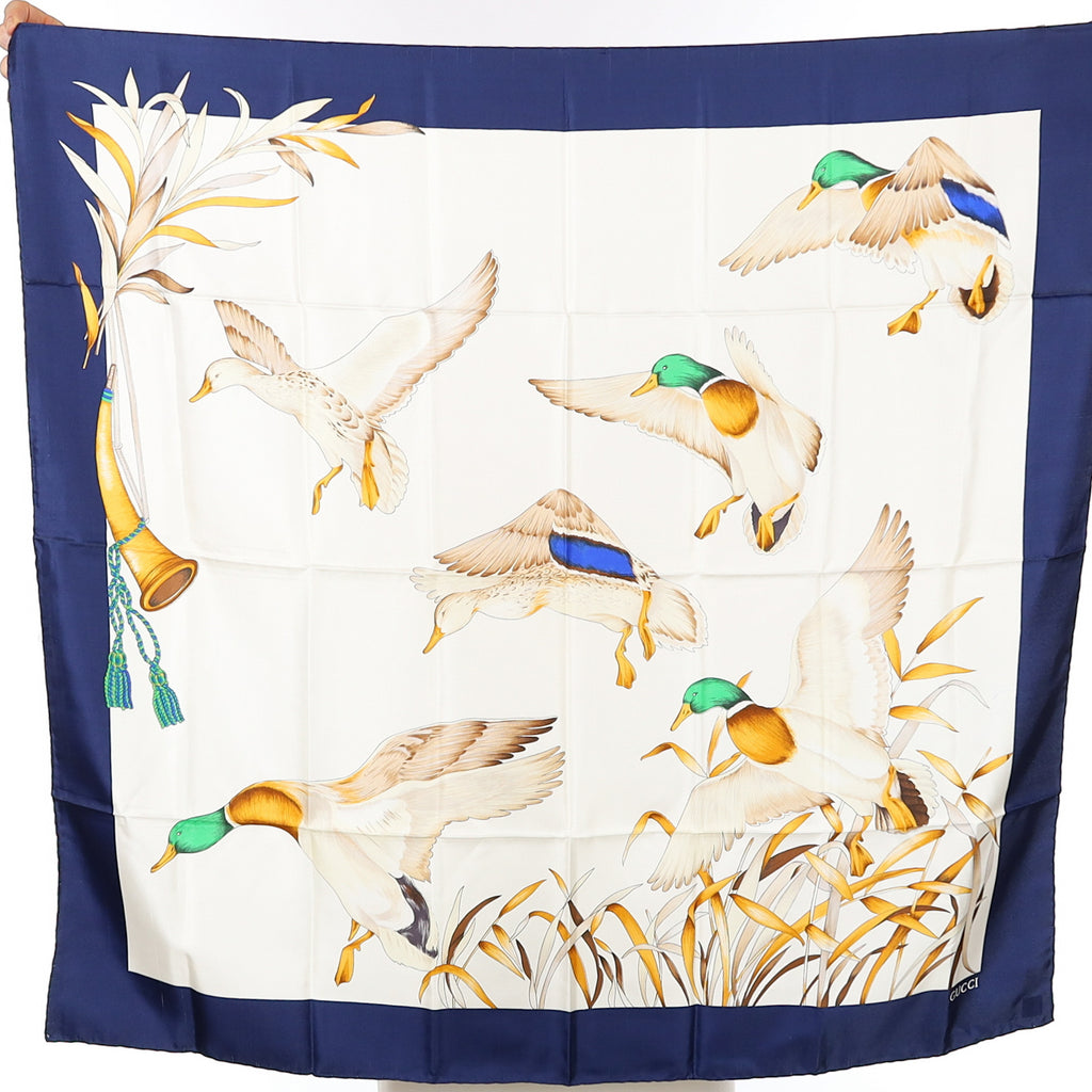 Brand New Gucci Ducks In Flight Vintage Silk Scarf