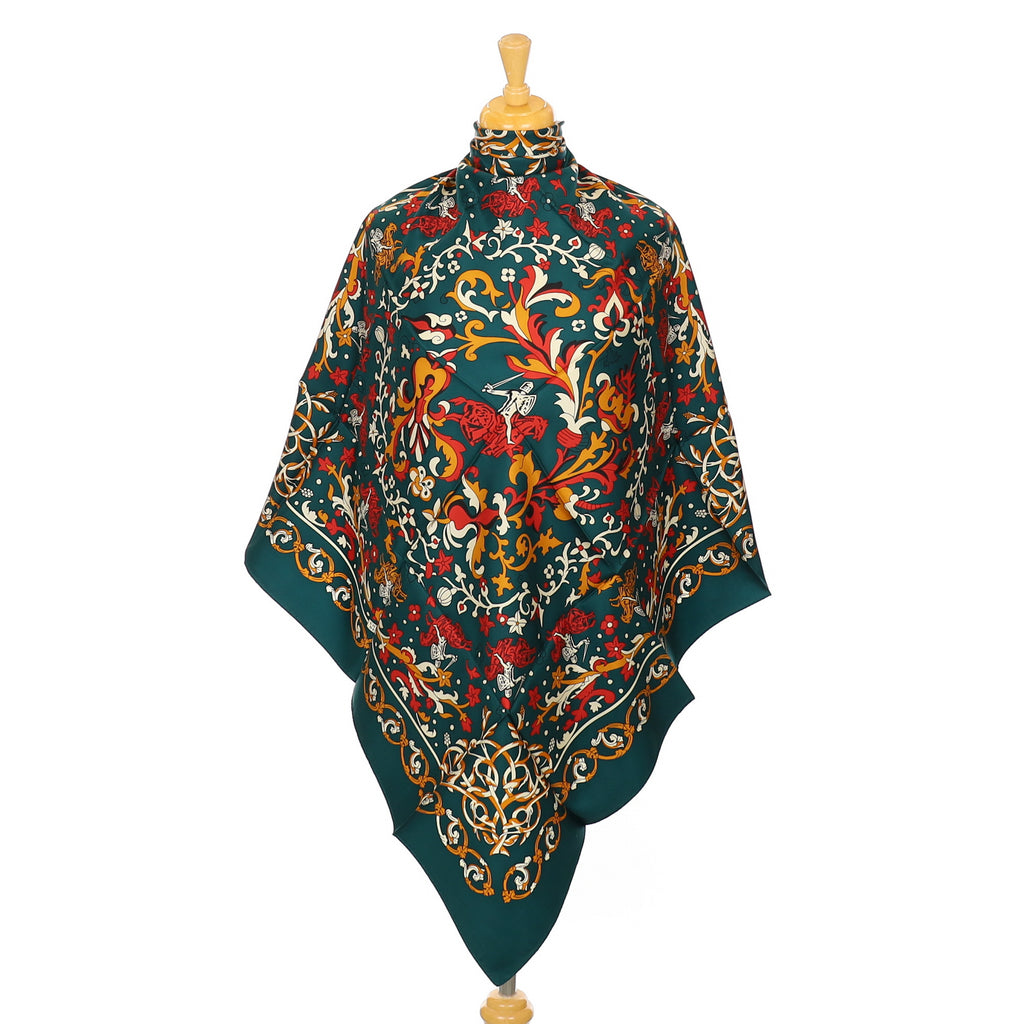 Immaculate Chivas Brothers Green Patterned Vintage Silk Scarf