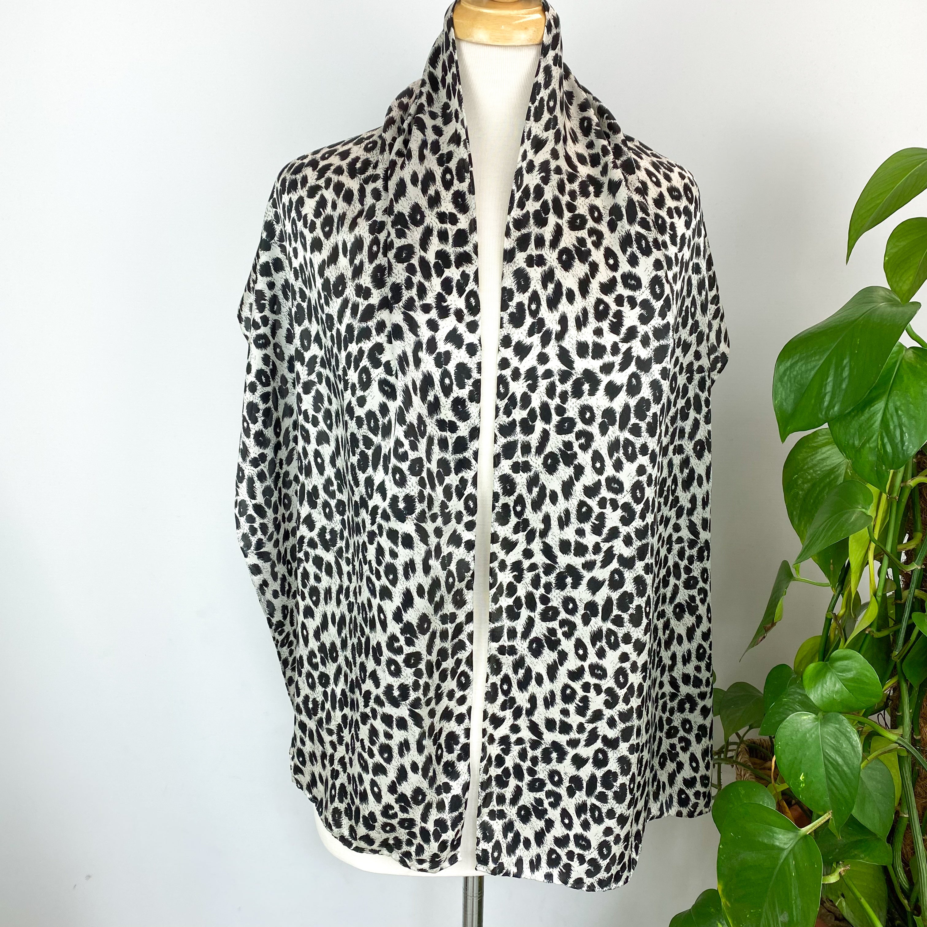 Monotone Animal Print Long Silk Scarf