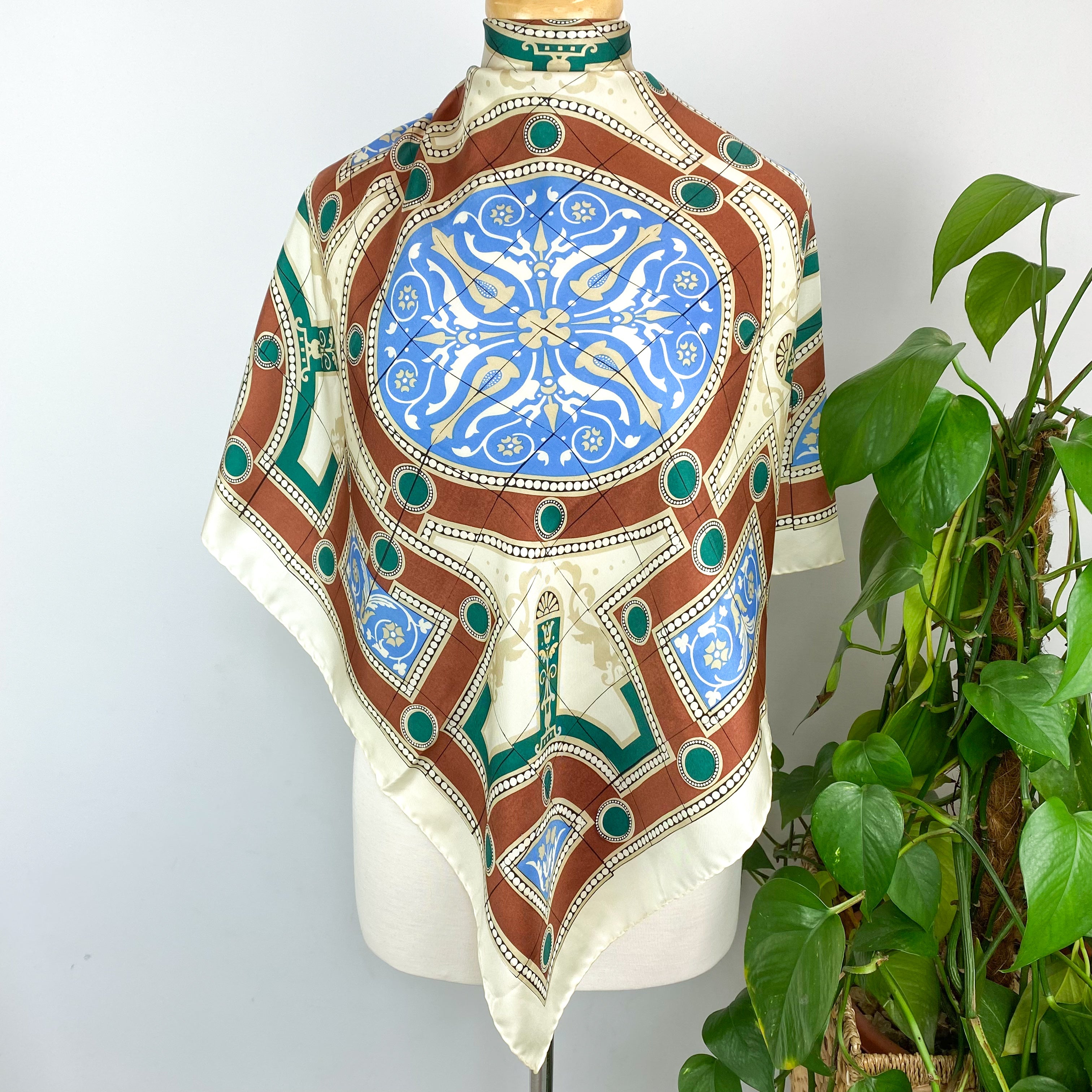 Brand New Beckford Vintage Silk Scarf