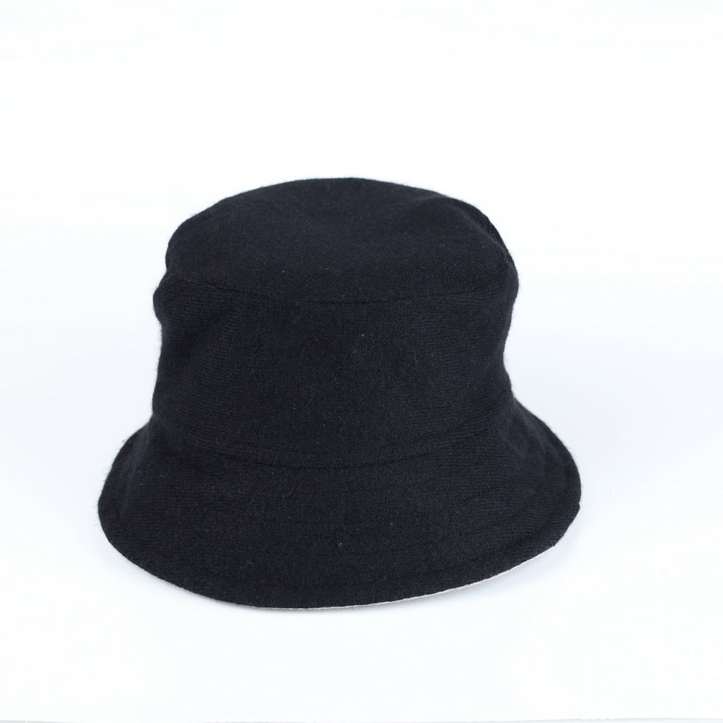 Black and Grey Reversible Cashmere Bucket Hat Medium