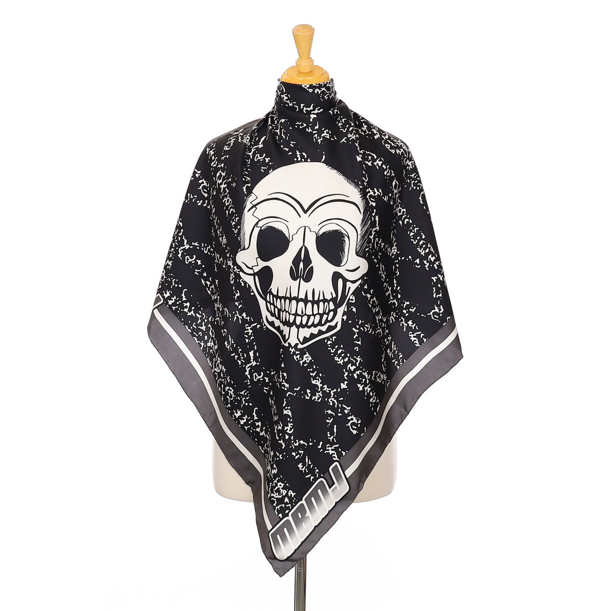 Marc By Marc Jacobs Monochrome Skull Silk Scarf