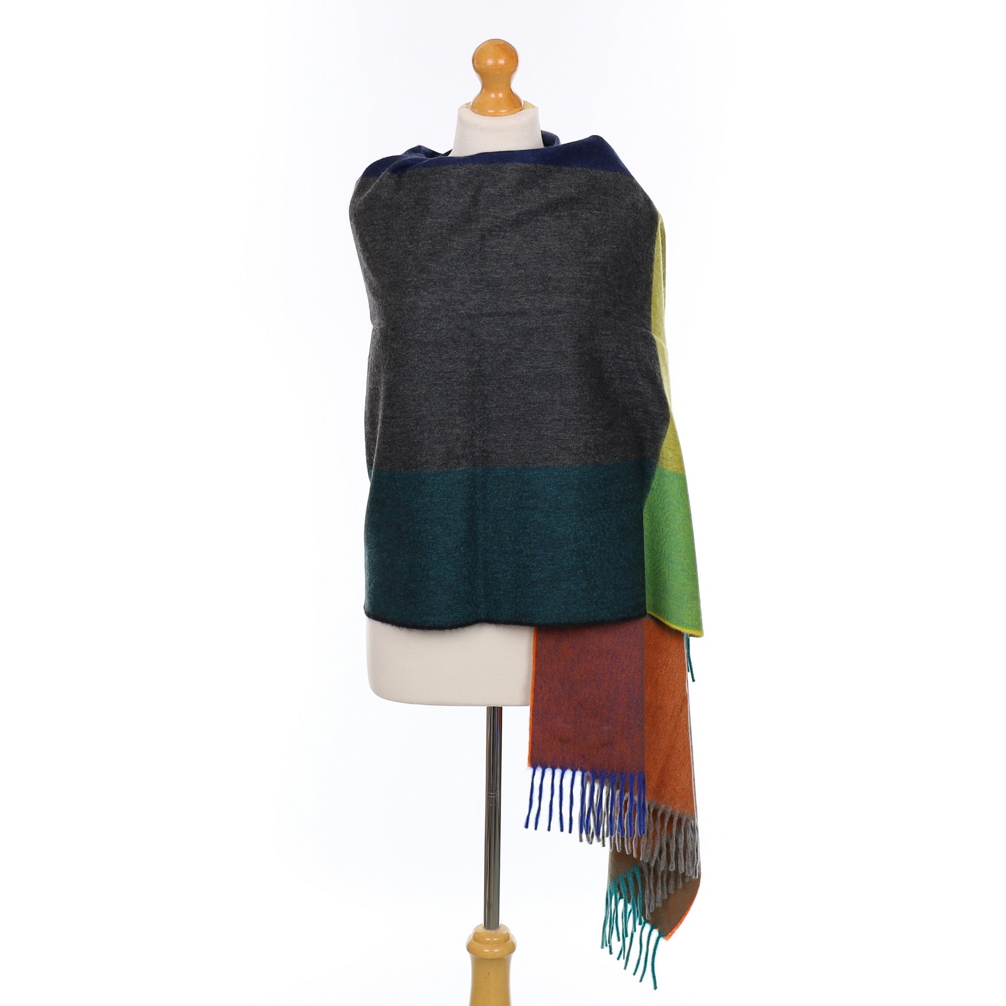 Scottish Begg & Co Grey Multicolour Check Luxury Woven Cashmere Wrap
