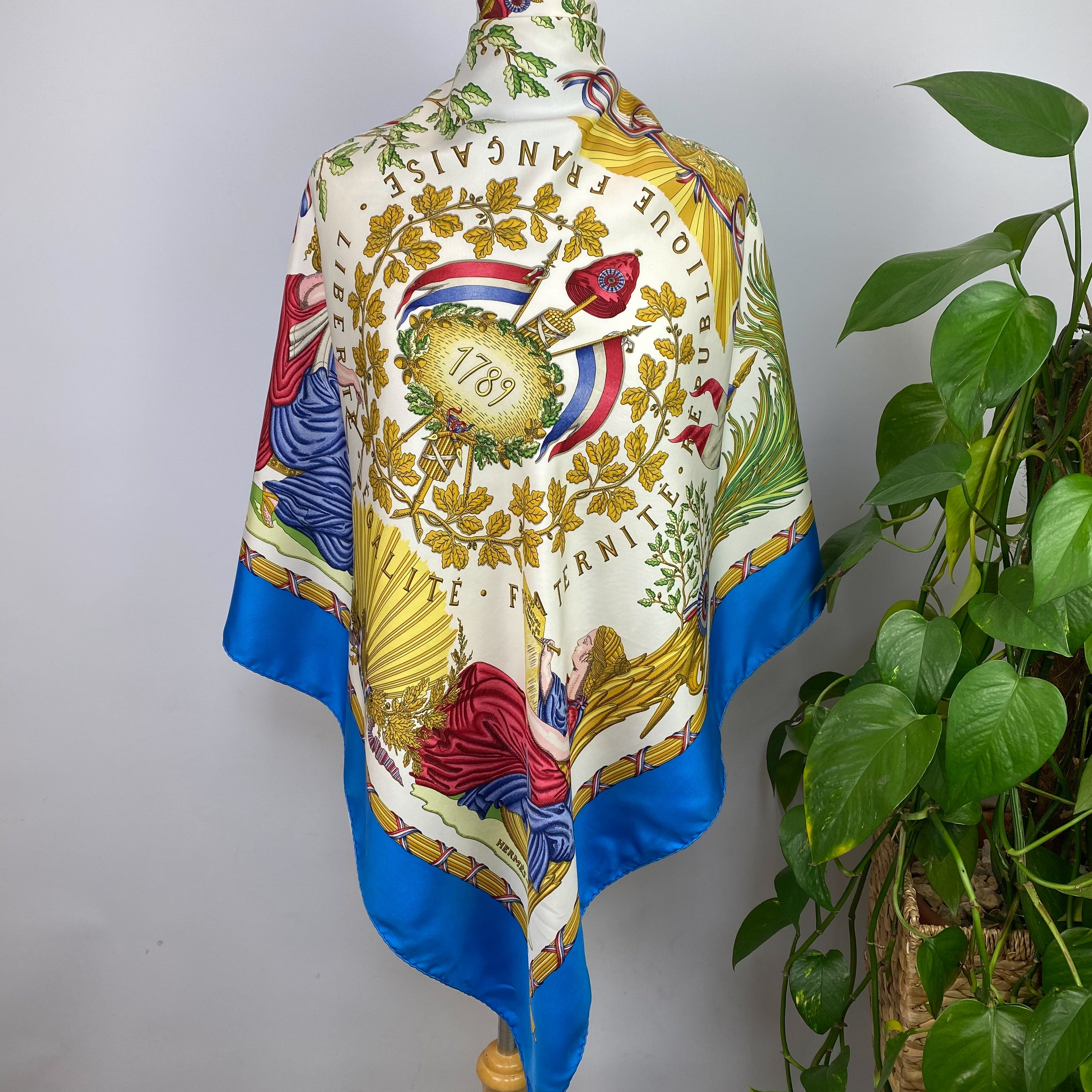 Boxed Hermes Liberte Egalite 1988 Designer Silk Scarf