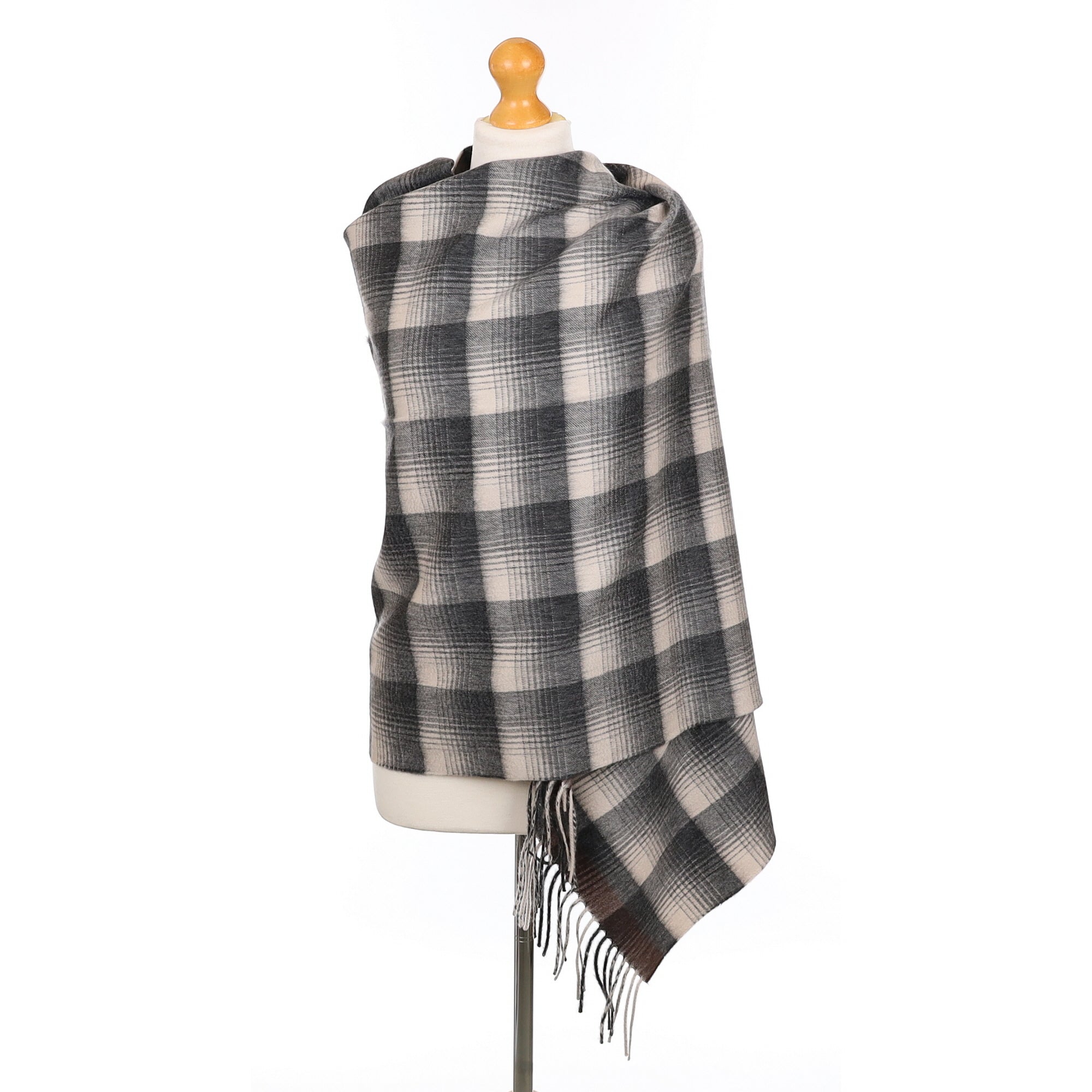 Scottish Begg & Co Grey Checked Woven Cashmere Wrap