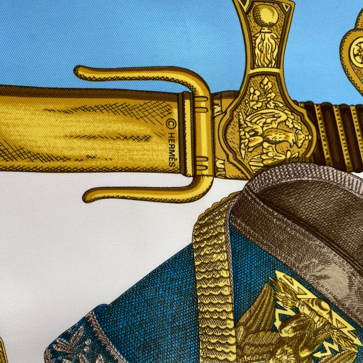 Pristine Boxed Hermès Grand Uniforme Silk Scarf
