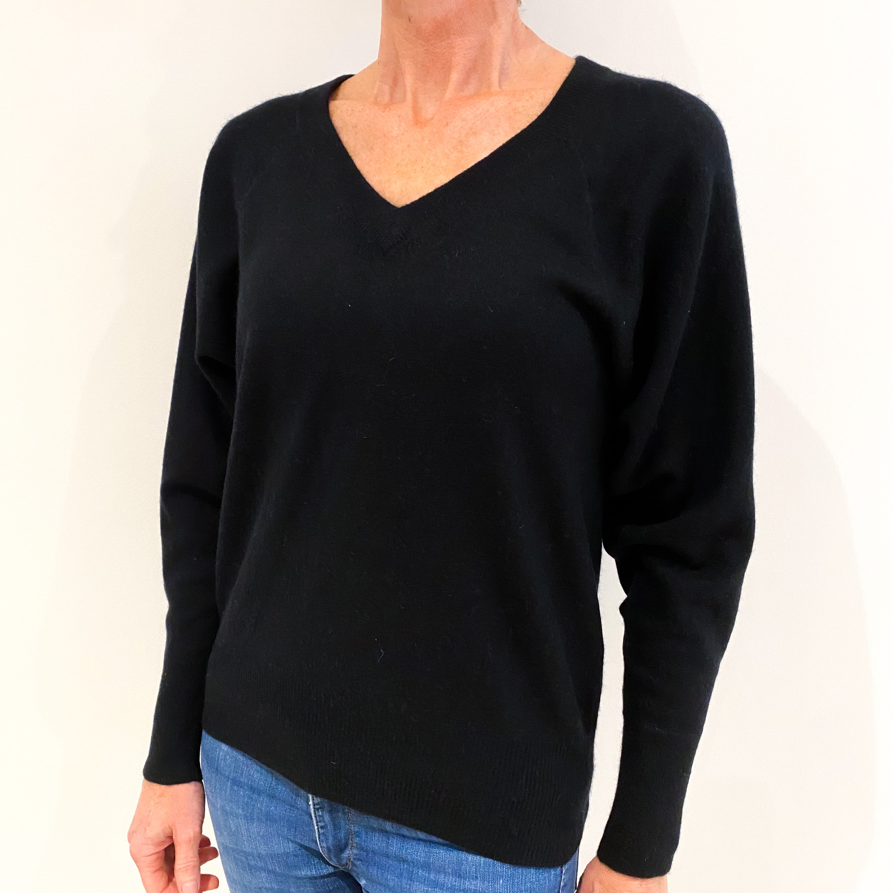 Black Cashmere V-Neck Jumper Small