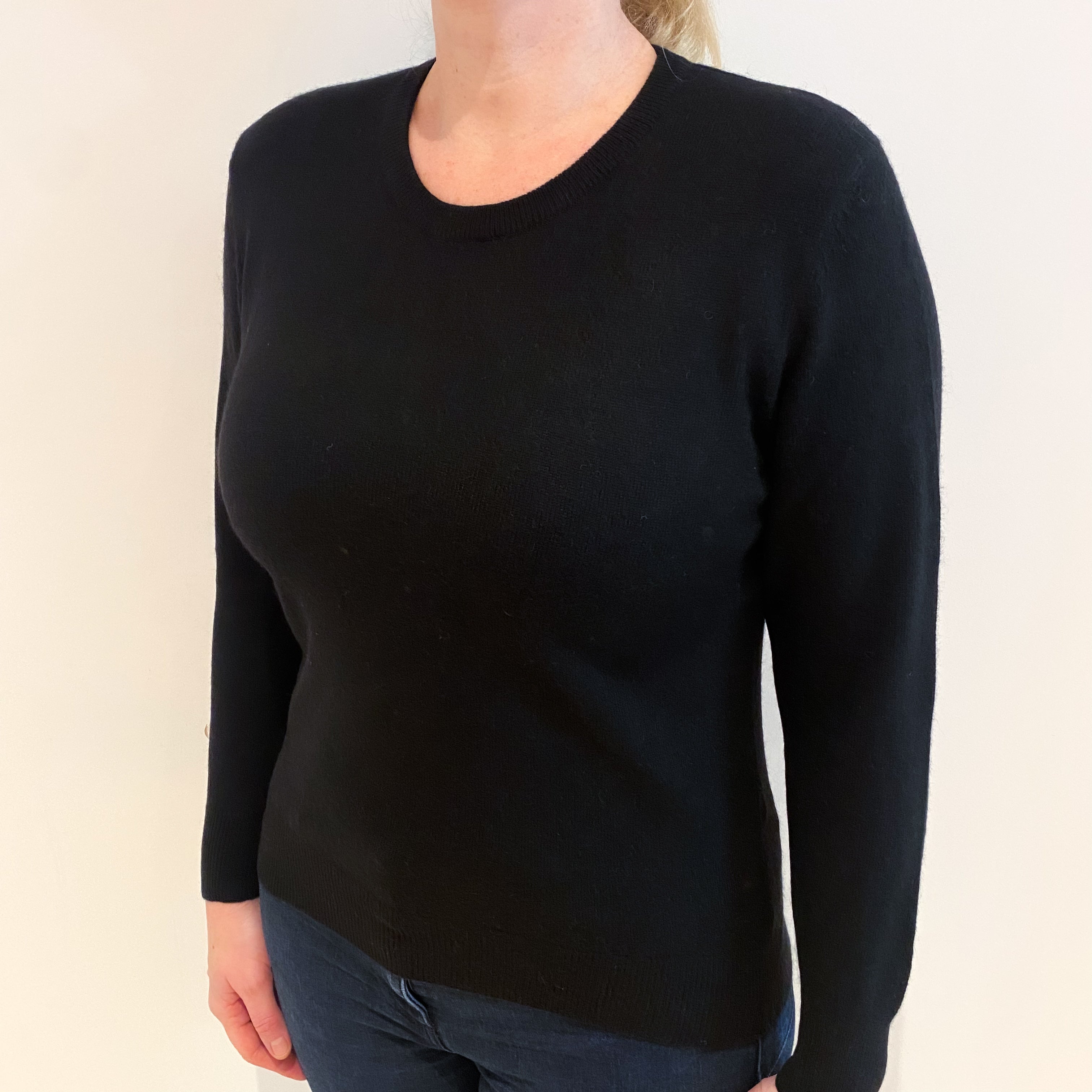 Black Cashmere Crew Neck Jumper Large